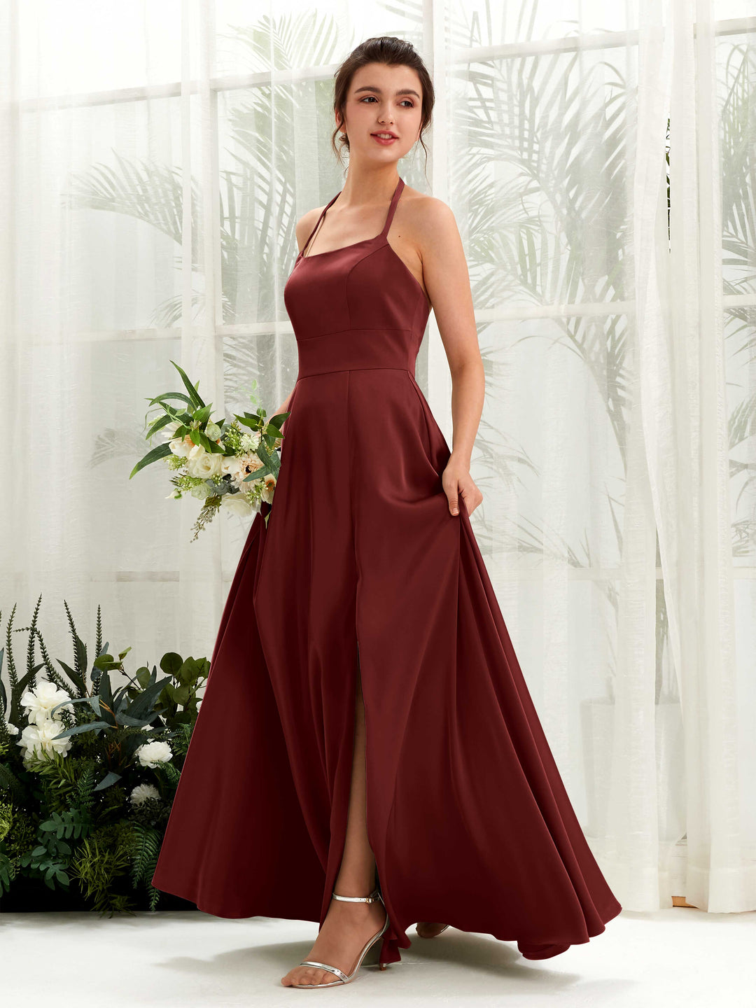 Carlyna A-Linie Bodenlang Satin Neckholder Brautjungfernkleid Burgunderrot 