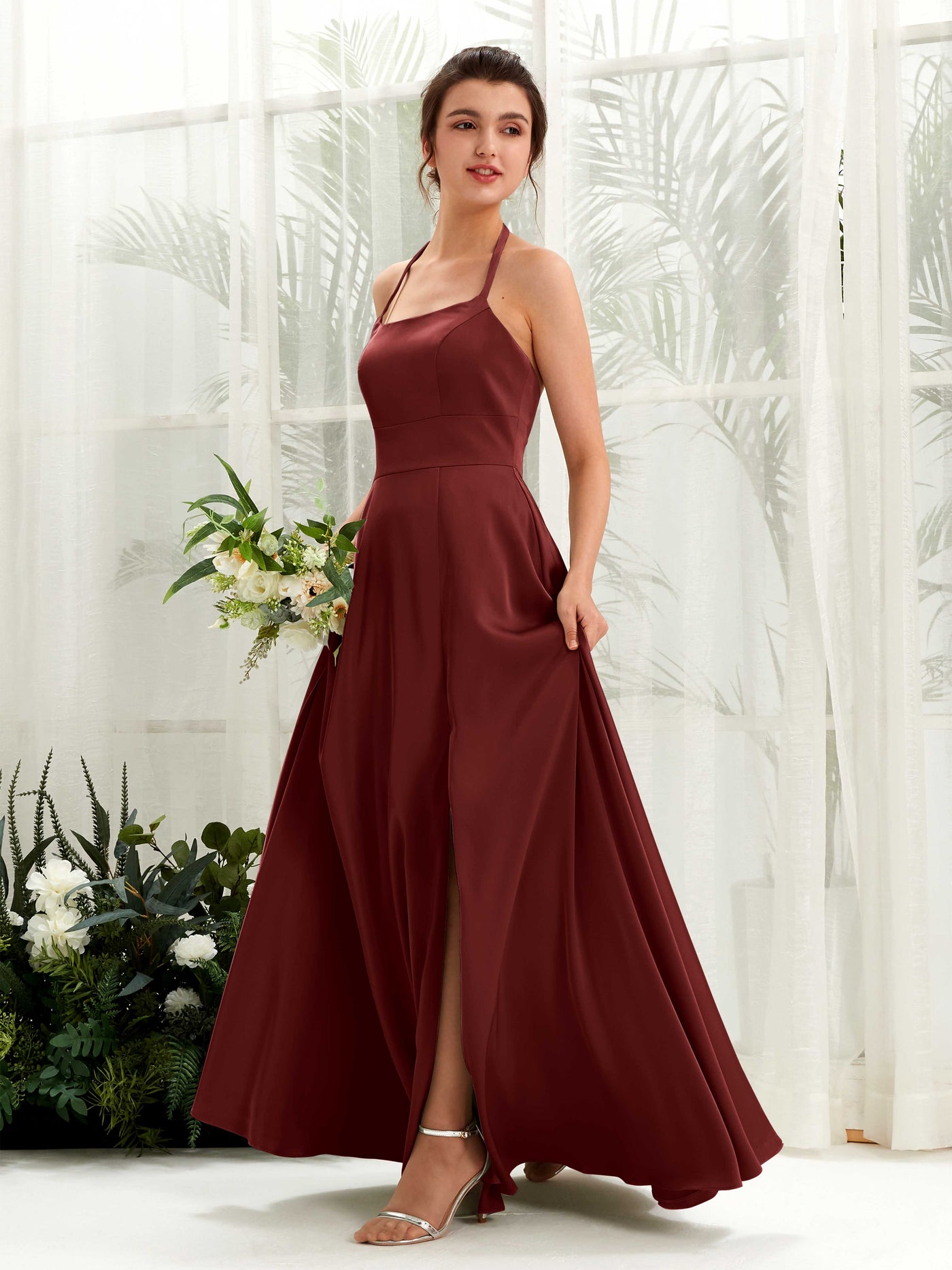 Carlyna A-Linie Bodenlang Satin Neckholder Brautjungfernkleid Burgunderrot #farbe_burgunderrot