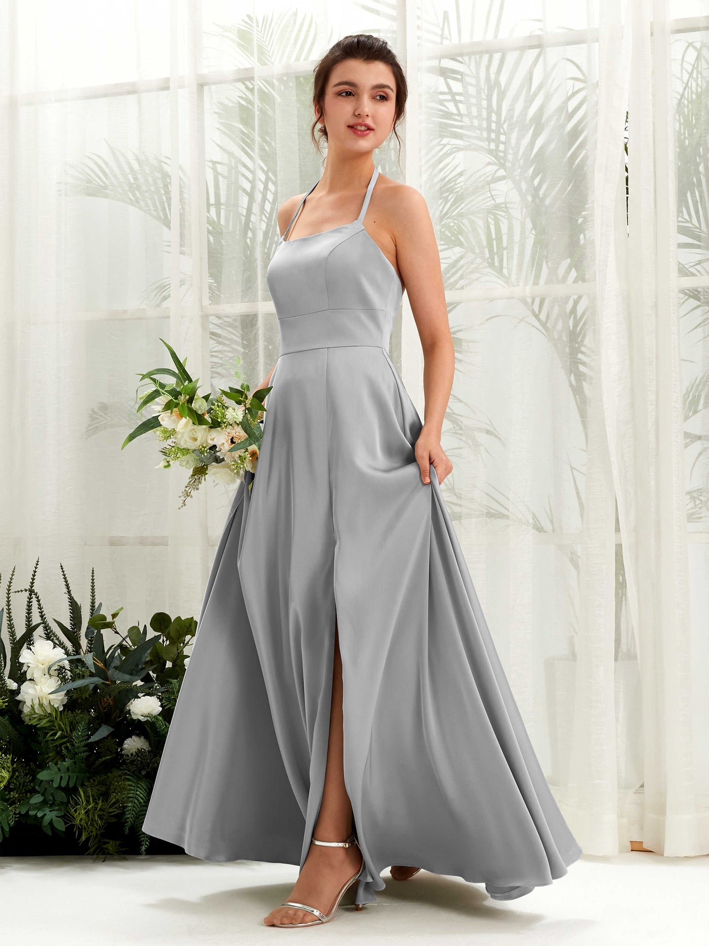 Carlyna A-Linie Bodenlang Satin Neckholder Brautjungfernkleid Taube #farbe_taube