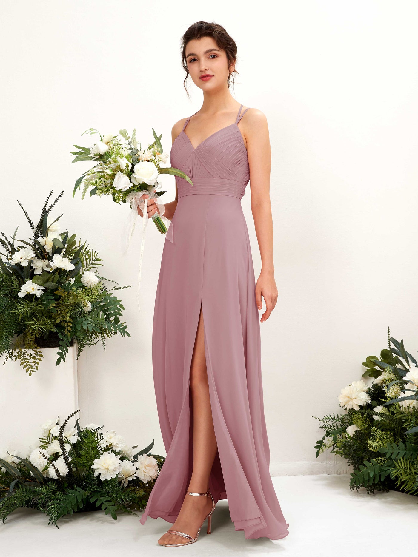 Carlyna A-Linie Bodenlang V-Ausschnitt Neckholder Brautjungfernkleider Klassisch Mauve #farbe_klassisch-mauve