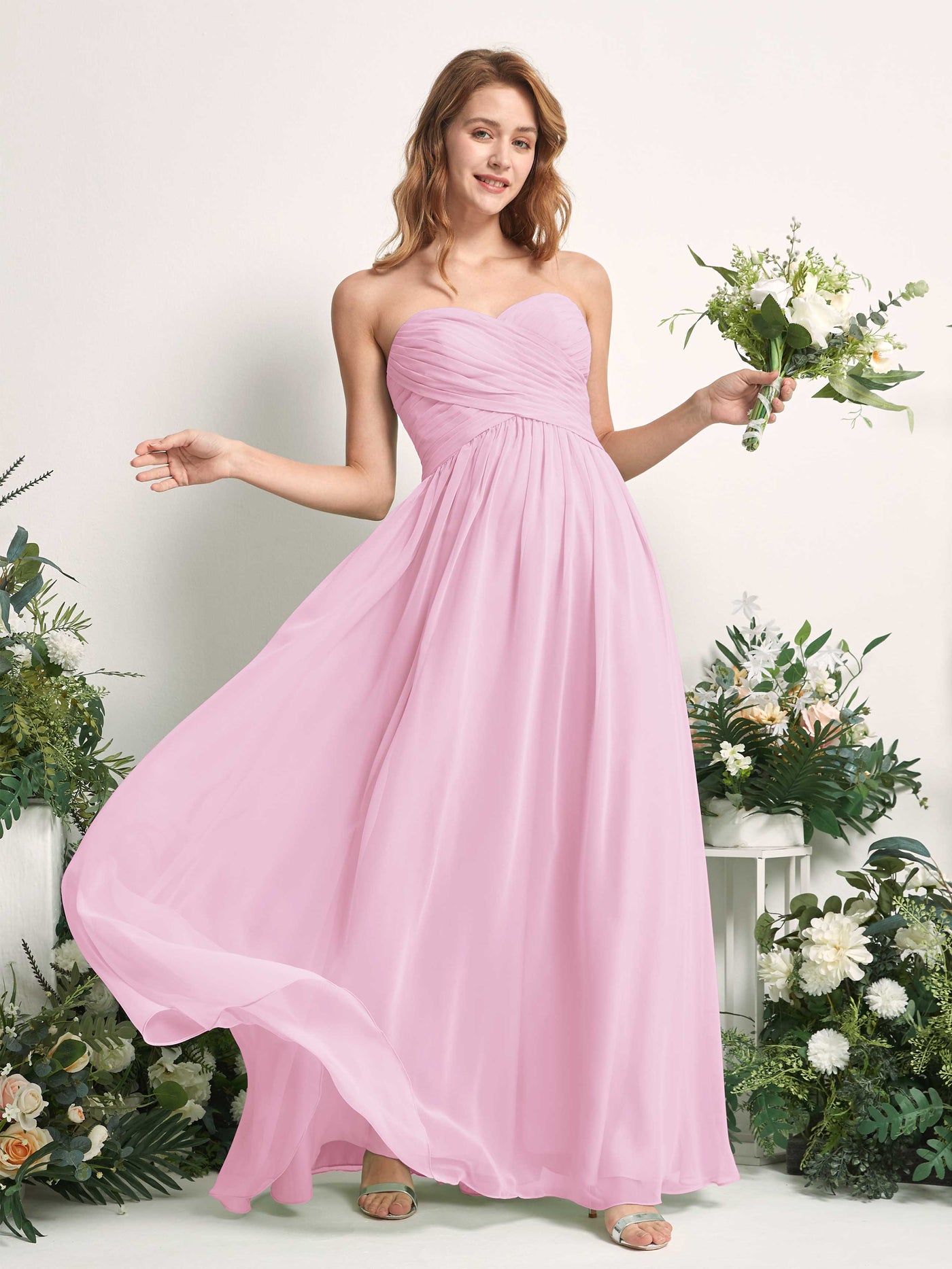 Carlyna A-Linie Herzausschnitt Bodenlang Chiffonkleid gerafft Brautjungfernkleid Bonbonrosa #farbe_bonbonrosa