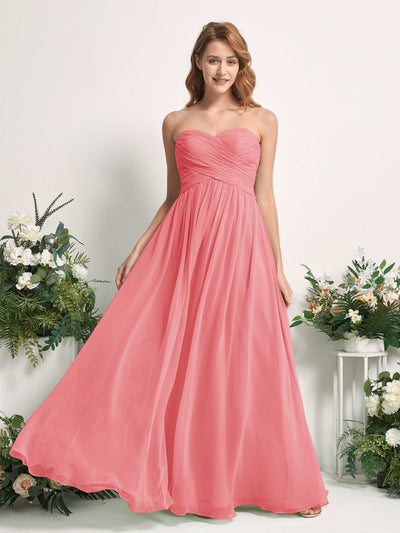 Carlyna A-Linie Herzausschnitt Bodenlang Chiffonkleid gerafft Brautjungfernkleid Korallenrosa #farbe_korallenrosa