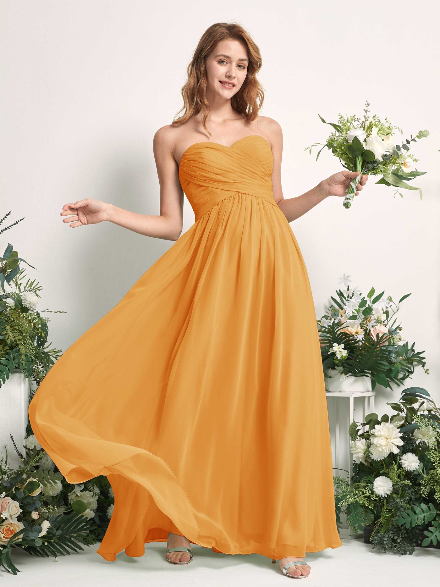 Carlyna A-Linie Herzausschnitt Bodenlang Chiffonkleid gerafft Brautjungfernkleid Mango #farbe_mango