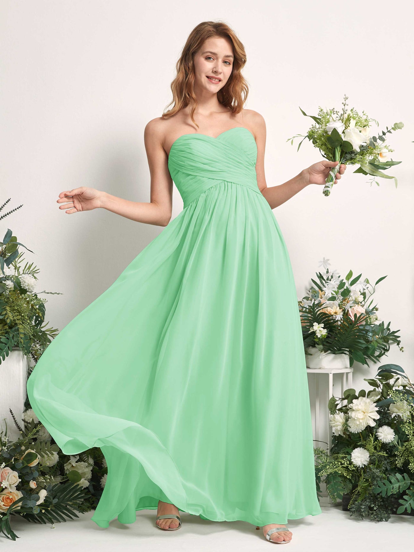 Carlyna A-Linie Herzausschnitt Bodenlang Chiffonkleid gerafft Brautjungfernkleid Minzgrün #farbe_minzgr-n