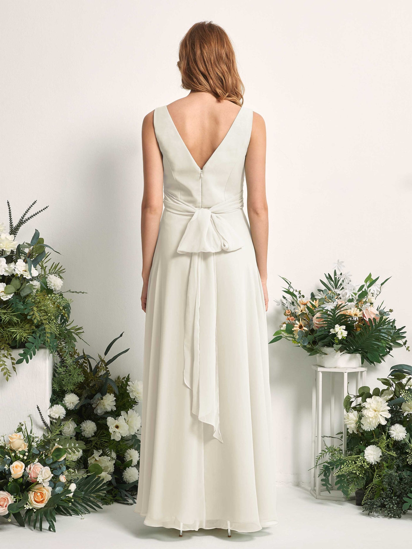 Carlyna A-Linie V-Ausschnitt bodenlang Brautjungfernkleid Elfenbein #farbe_elfenbein