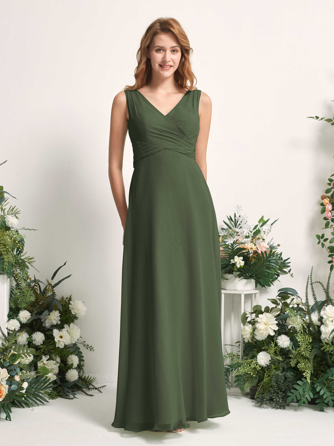 Carlyna A-Linie V-Ausschnitt bodenlang Brautjungfernkleid Martini-Olive 