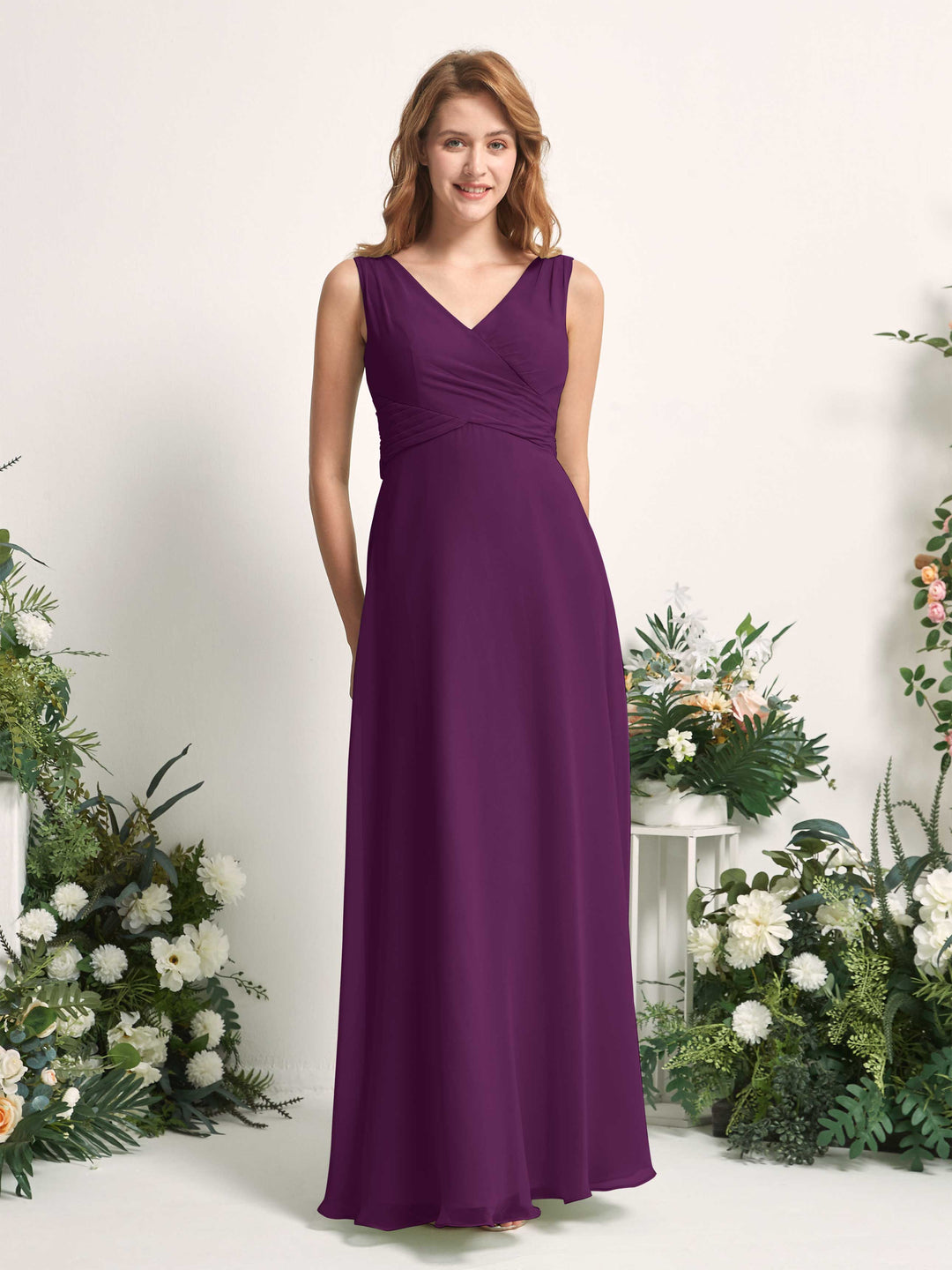 Carlyna A-Linie V-Ausschnitt bodenlang Brautjungfernkleid Traube 