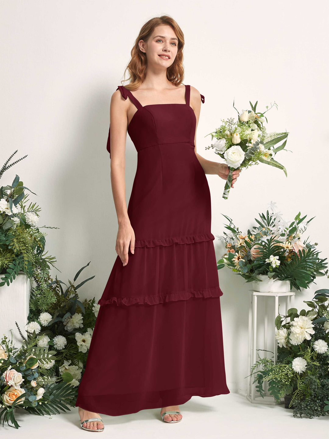 Carlyna A-Linien-Kleid Bodenlang Geradem Ausschnitt Rüschen Chiffon Brautjungfernkleid Burgunderrot 