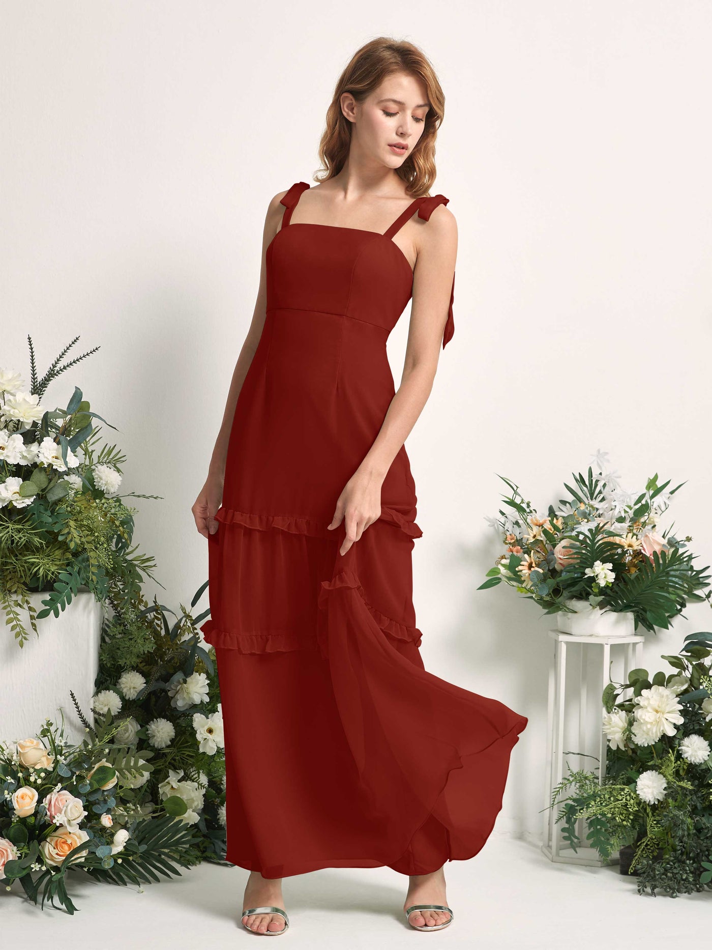 Carlyna A-Linien-Kleid Bodenlang Geradem Ausschnitt Rüschen Chiffon Brautjungfernkleid Rostrot #farbe_rostrot