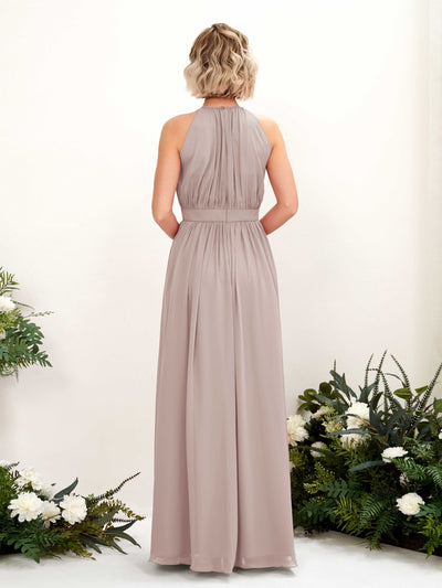 Carlyna A-Linien-Kleid Bodenlang Rundhals Chiffon Brautjungfernkleider Taupe #farbe_taupe