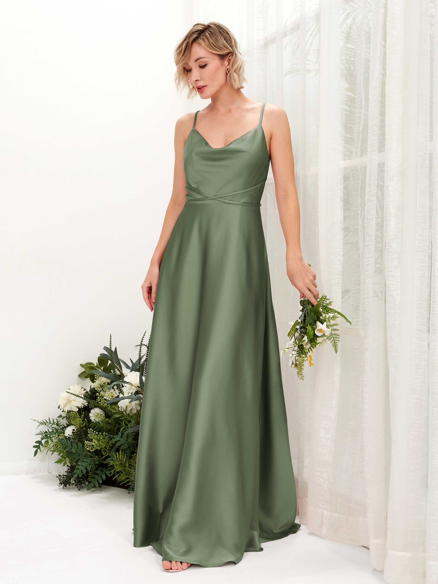 Carlyna A-Linien Kleid Bodenlang Wasserfallausschnitt Brautjungfernkleider Olivgrün #farbe_olivgr-n