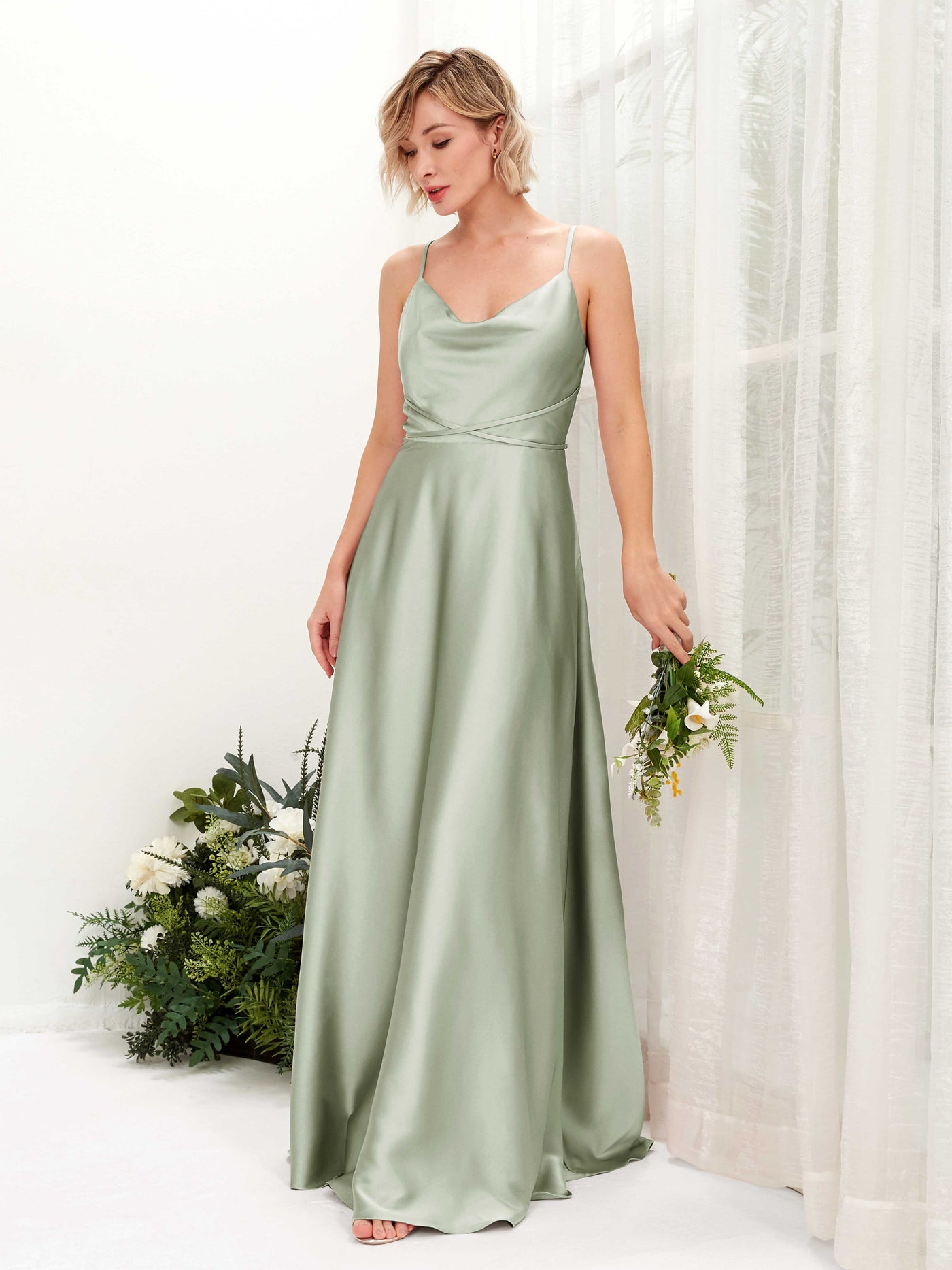 Carlyna A-Linien Kleid Bodenlang Wasserfallausschnitt Brautjungfernkleider Salbeigrün #farbe_salbeigr-n