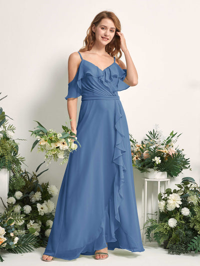 Carlyna A-Linien-Kleid Carmen-Ausschnitt Bodenlang Chiffon Brautjungfernkleider Staubiges Blau #farbe_staubiges-blau