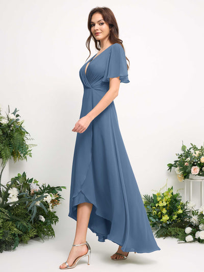 Carlyna A-Linien-Kleid Chiffon V-Ausschnitt Bodenlang Brautjungfernkleid Staubiges Blau #farbe_staubiges-blau