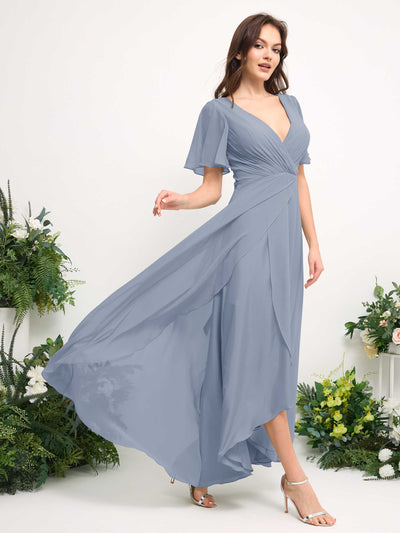 Carlyna A-Linien-Kleid Chiffon V-Ausschnitt Bodenlang Brautjungfernkleid Staubiges Blau-Upgrade #farbe_staubiges-blau-upgrade