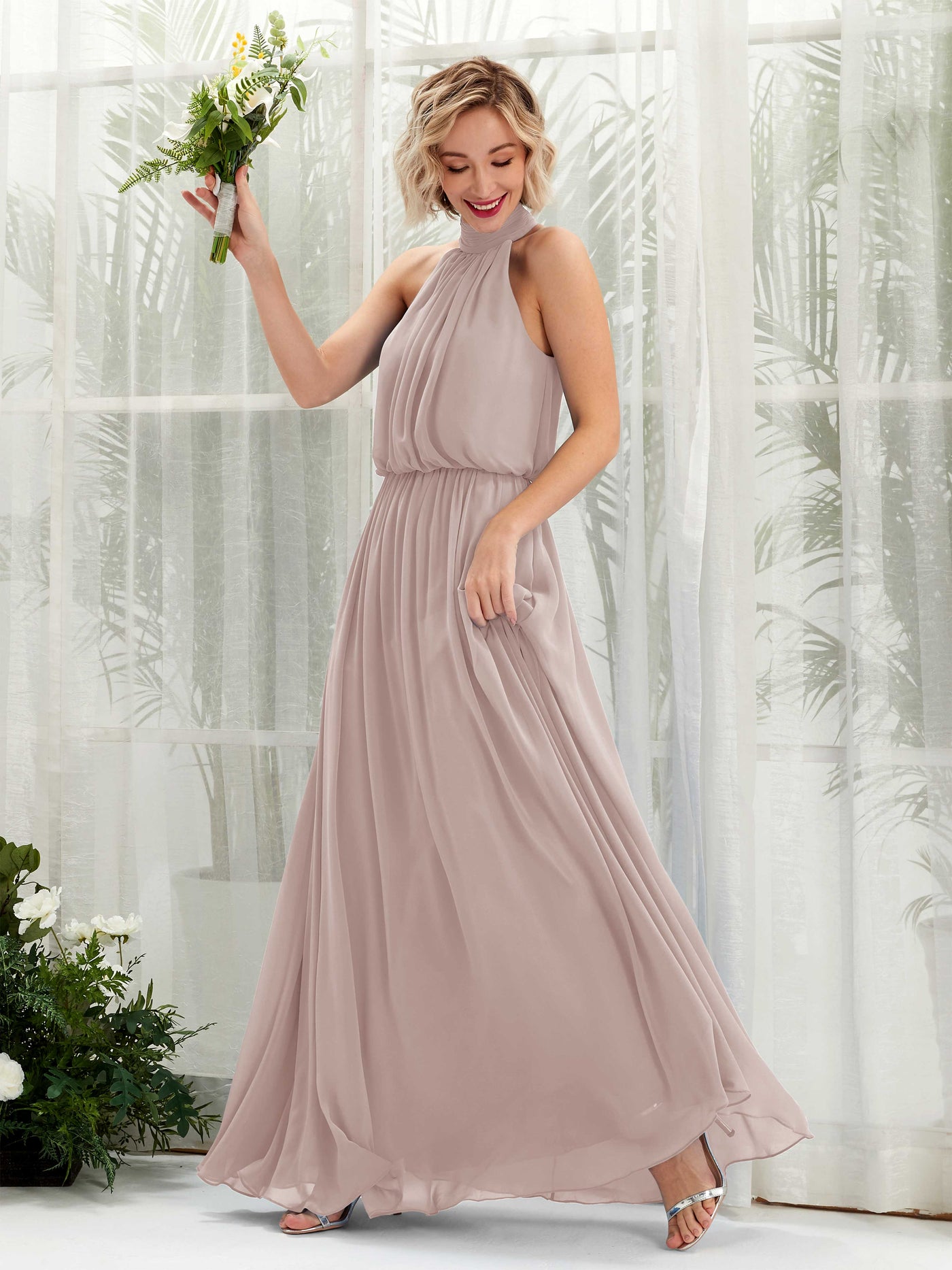 Carlyna A-Linien-Kleid mit Rundhals bodenlang aus Chiffon Brautjungfernkleider Taupe #farbe_taupe