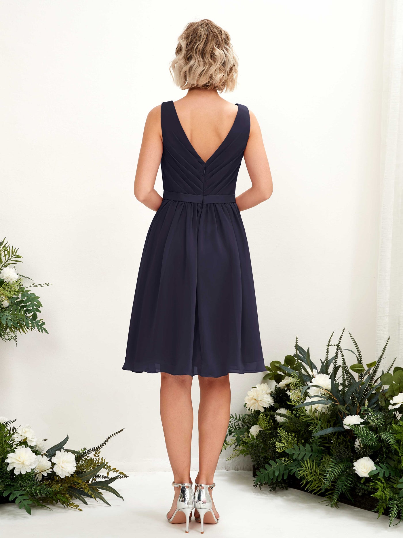 Carlyna A-Linien-Kleid mit V-Ausschnitt knielang Chiffon Kleid Dunkel Marineblau #farbe_dunkel-marineblau