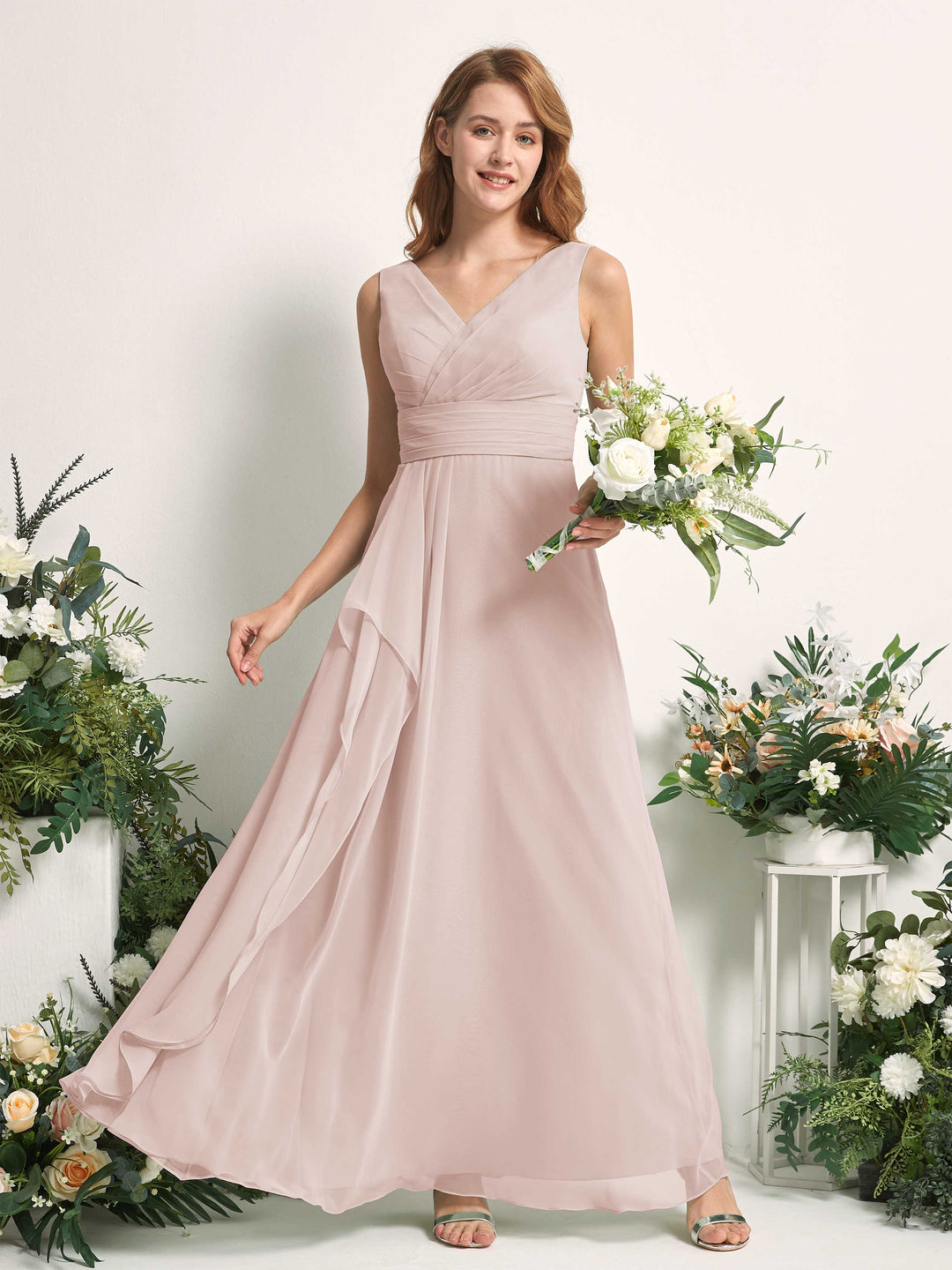 Carlyna A-Linien-Kleid mit V-Ausschnitt und Bodenlanges Brautjungfernkleid Biscotti 
