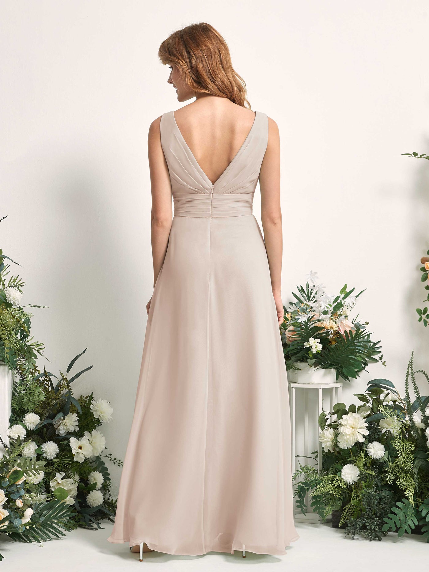 Carlyna A-Linien-Kleid mit V-Ausschnitt und Bodenlanges Brautjungfernkleid Champagner #farbe_champagner