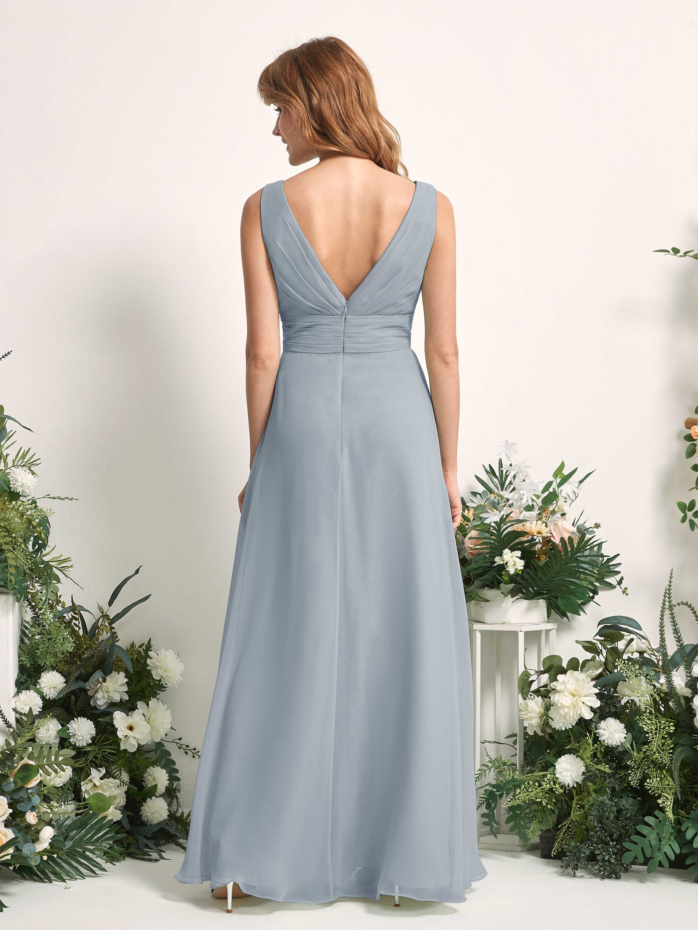 Carlyna A-Linien-Kleid mit V-Ausschnitt und Bodenlanges Brautjungfernkleid Staubiges Blau-Upgrade #farbe_staubiges-blau-upgrade