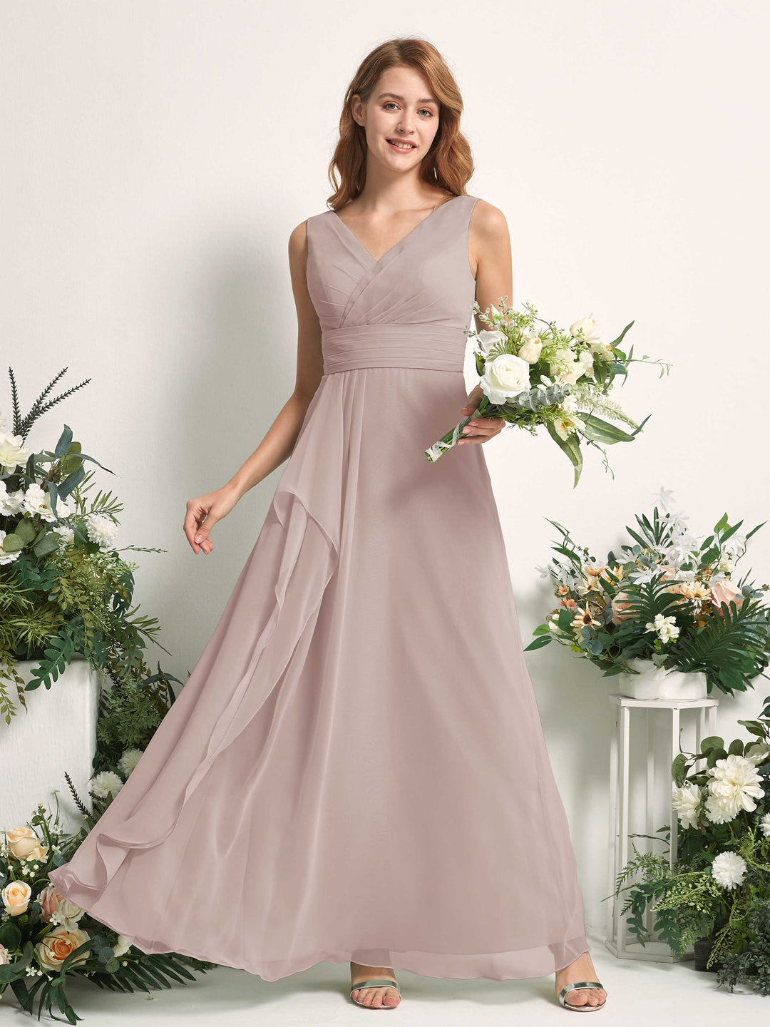 Carlyna A-Linien-Kleid mit V-Ausschnitt und Bodenlanges Brautjungfernkleid Taupe 
