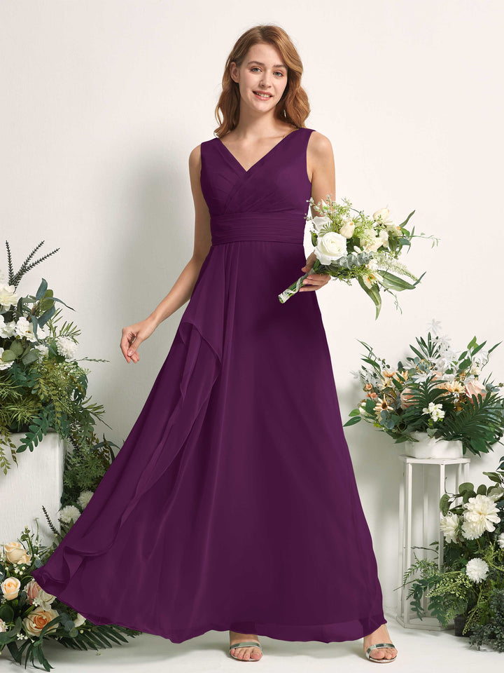 Carlyna A-Linien-Kleid mit V-Ausschnitt und Bodenlanges Brautjungfernkleid Traube 