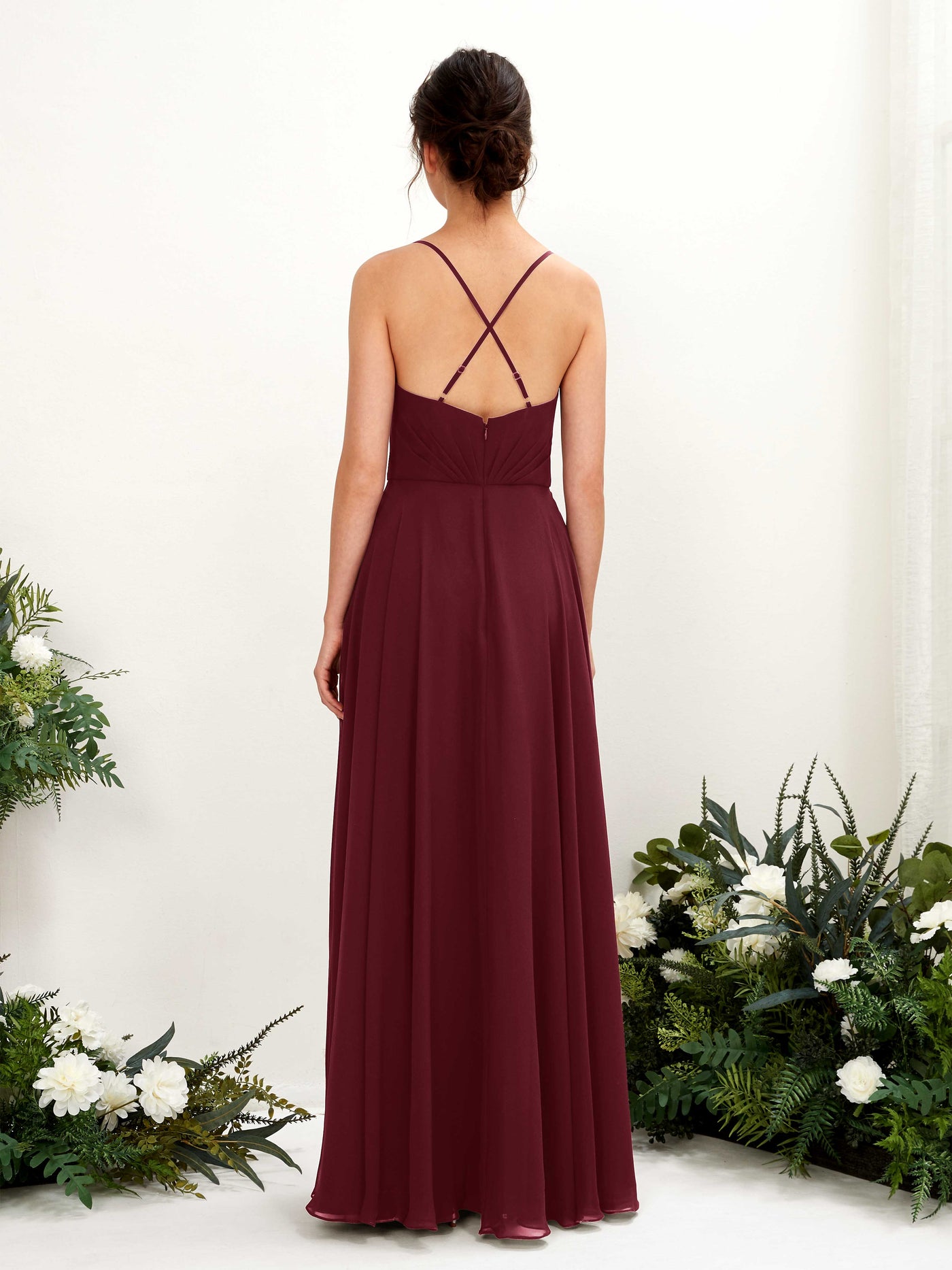 Carlyna A-Linien-Kleid mit V-Ausschnitt und Spaghettiträgern bodenlanges Brautjungfernkleid Burgunderrot #farbe_burgunderrot