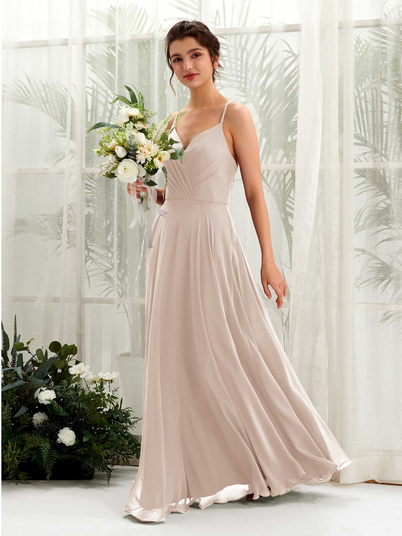 Carlyna A-Linien-Kleid mit V-Ausschnitt und Spaghettiträgern bodenlanges Brautjungfernkleid Champagner #farbe_champagner
