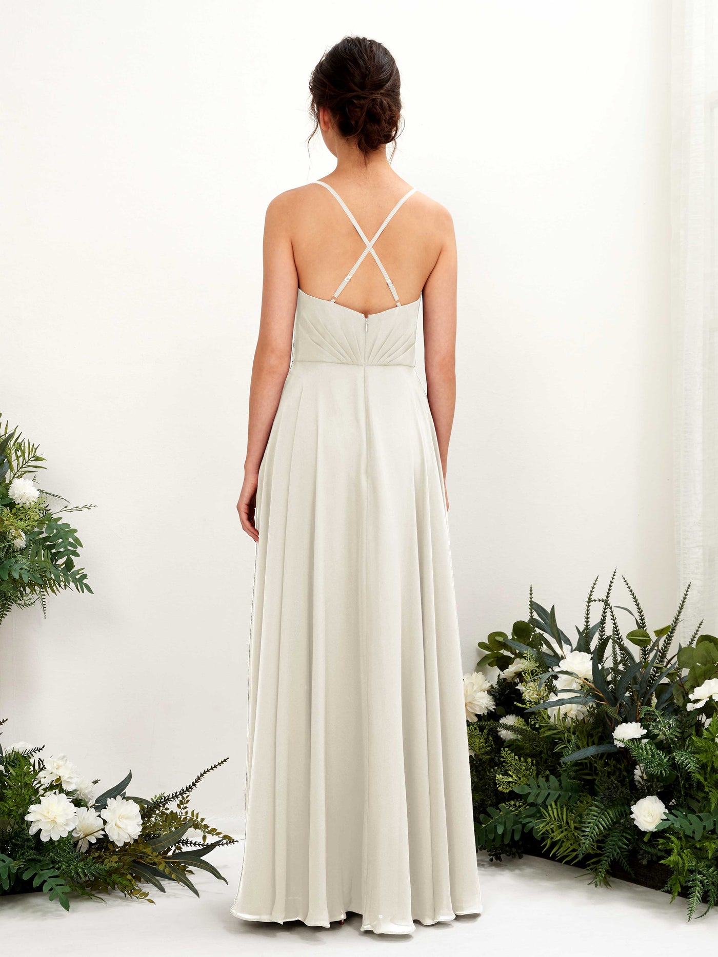 Carlyna A-Linien-Kleid mit V-Ausschnitt und Spaghettiträgern bodenlanges Brautjungfernkleid Elfenbein #farbe_elfenbein