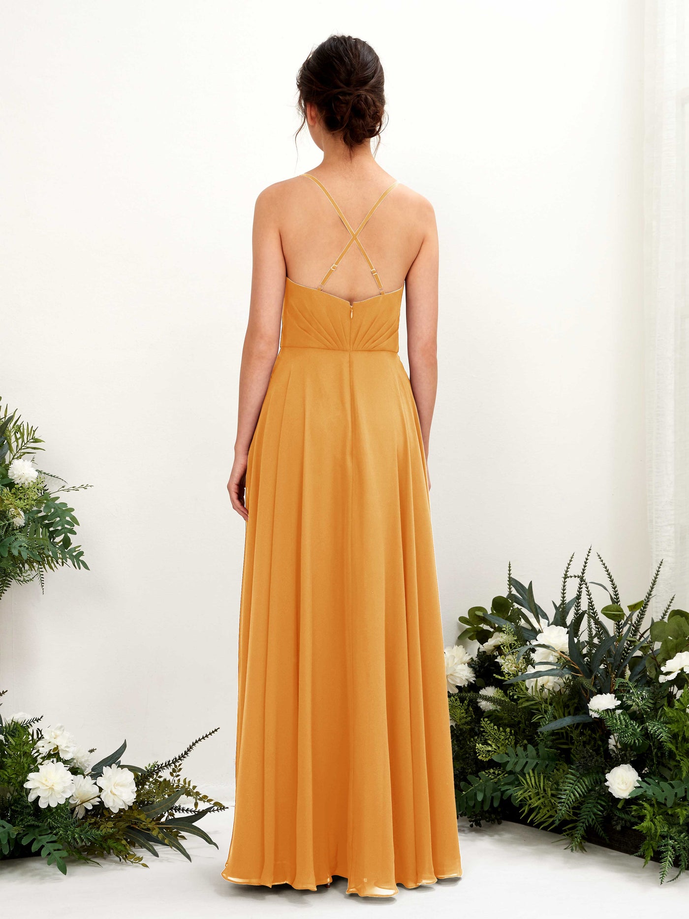 Carlyna A-Linien-Kleid mit V-Ausschnitt und Spaghettiträgern bodenlanges Brautjungfernkleid Mango #farbe_mango