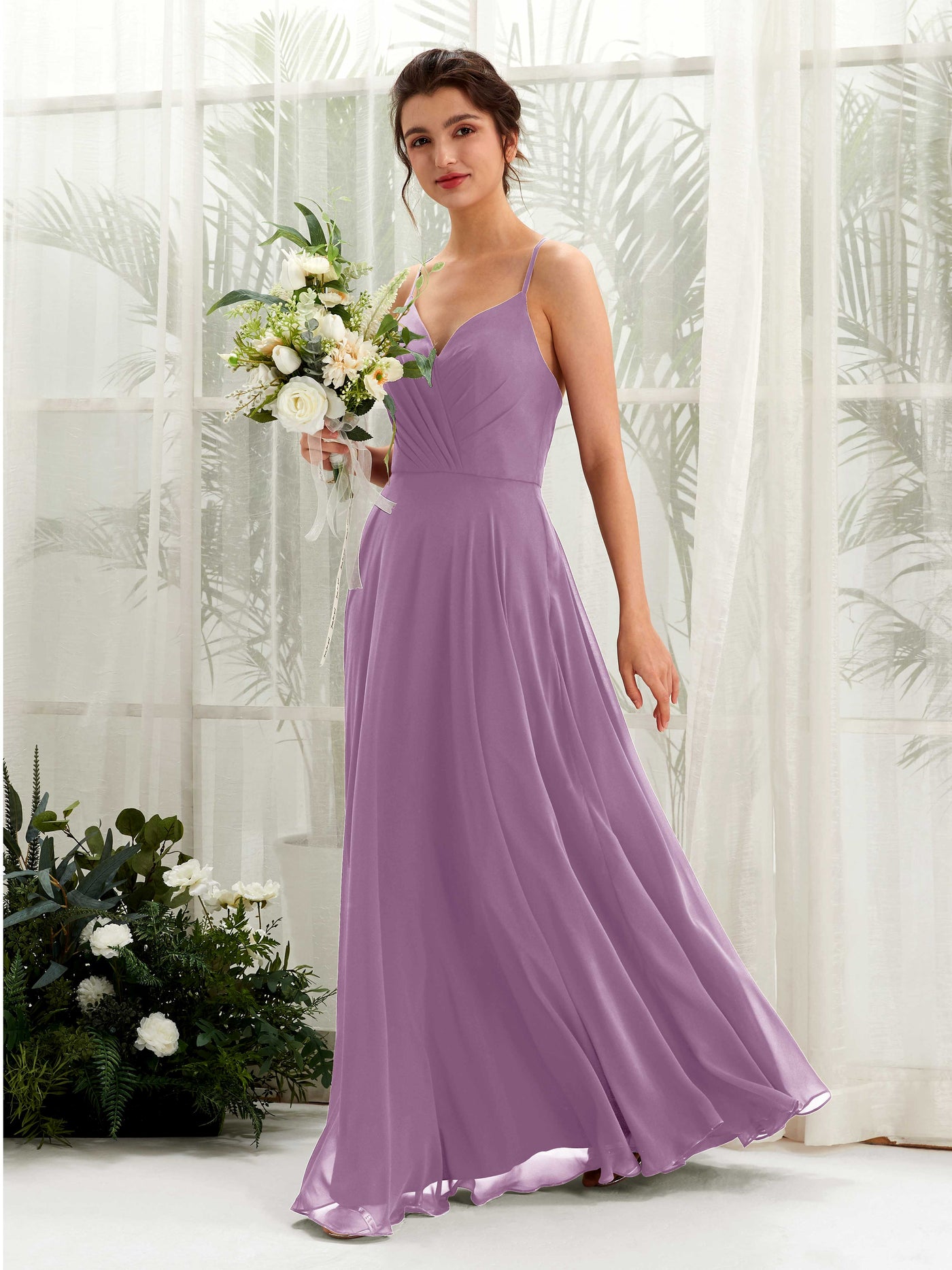 Carlyna A-Linien-Kleid mit V-Ausschnitt und Spaghettiträgern bodenlanges Brautjungfernkleid Orchideen-Nebel #farbe_orchideen-nebel