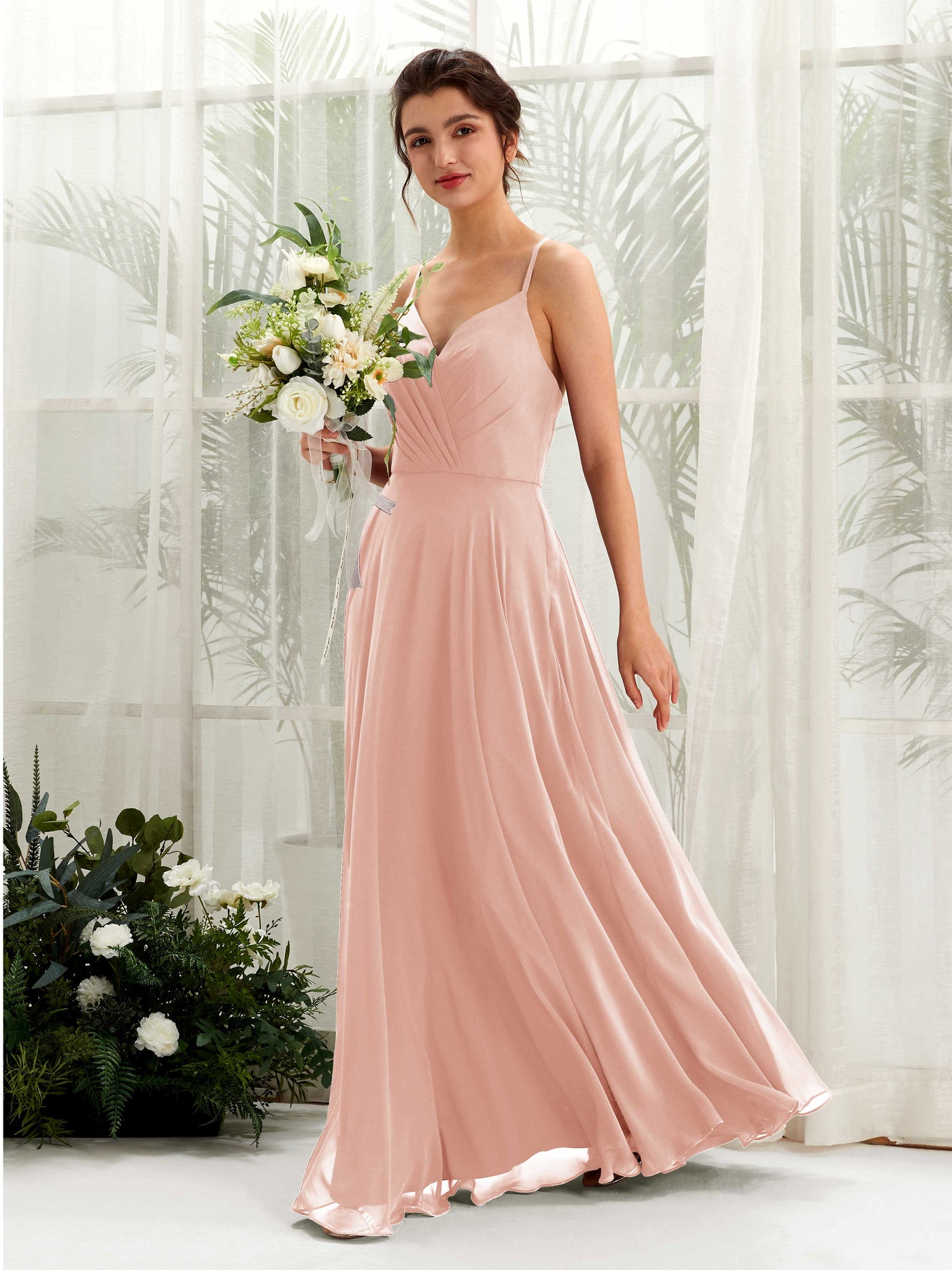 Carlyna A-Linien-Kleid mit V-Ausschnitt und Spaghettiträgern bodenlanges Brautjungfernkleid Perlrosa #farbe_perlrosa