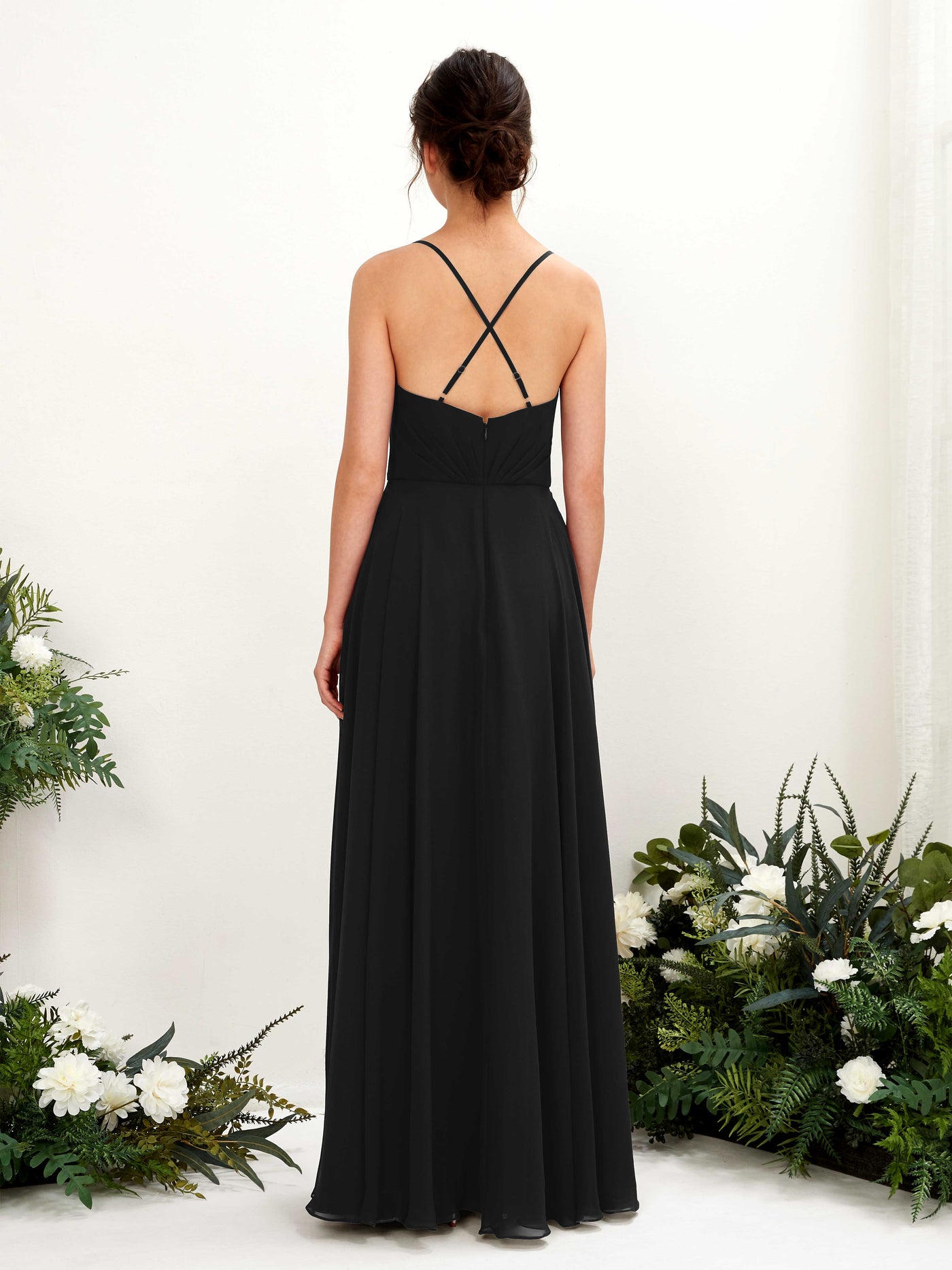Carlyna A-Linien-Kleid mit V-Ausschnitt und Spaghettiträgern bodenlanges Brautjungfernkleid Schwarz #farbe_schwarz