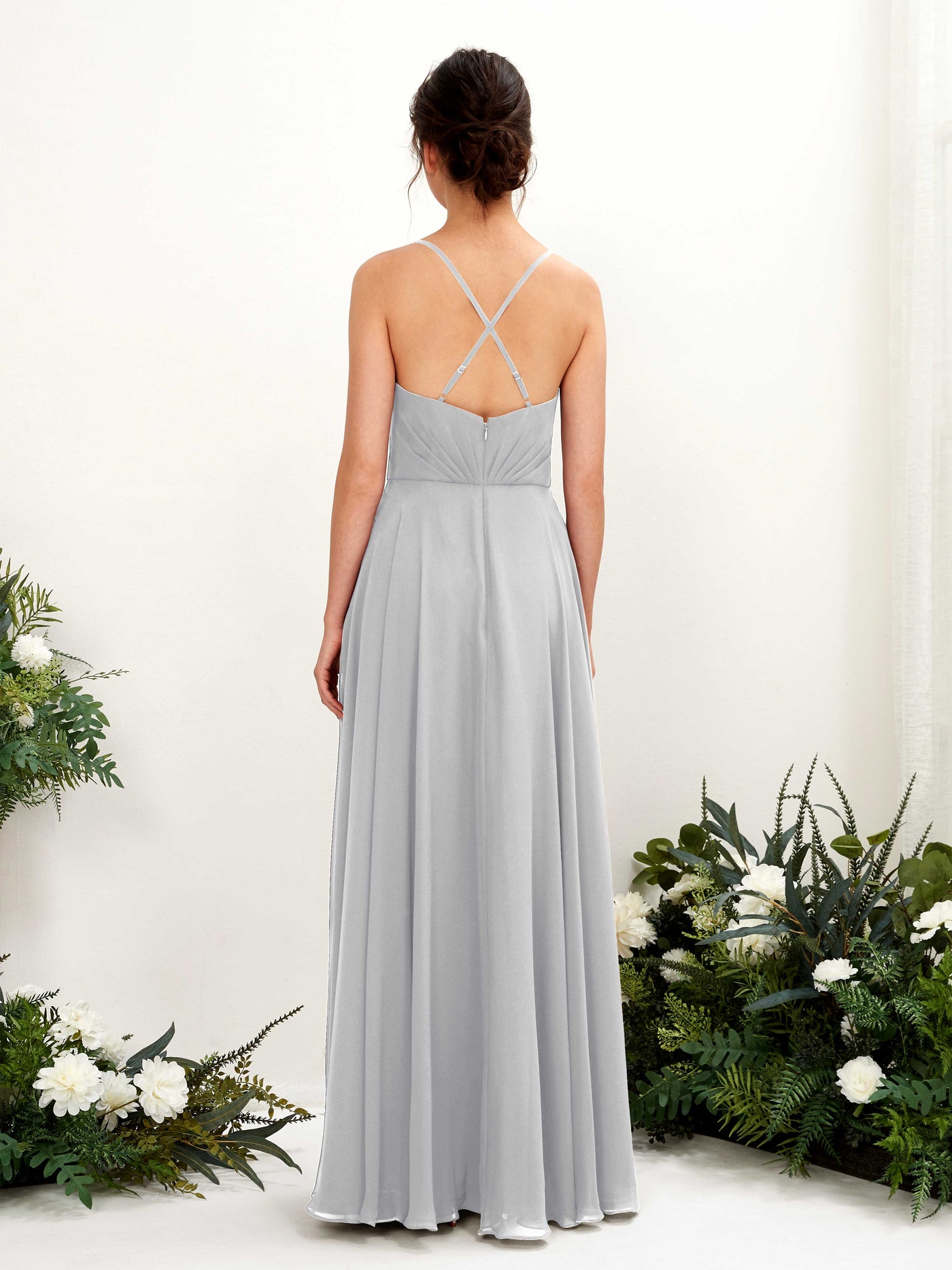 Carlyna A-Linien-Kleid mit V-Ausschnitt und Spaghettiträgern bodenlanges Brautjungfernkleid Silber #farbe_silber