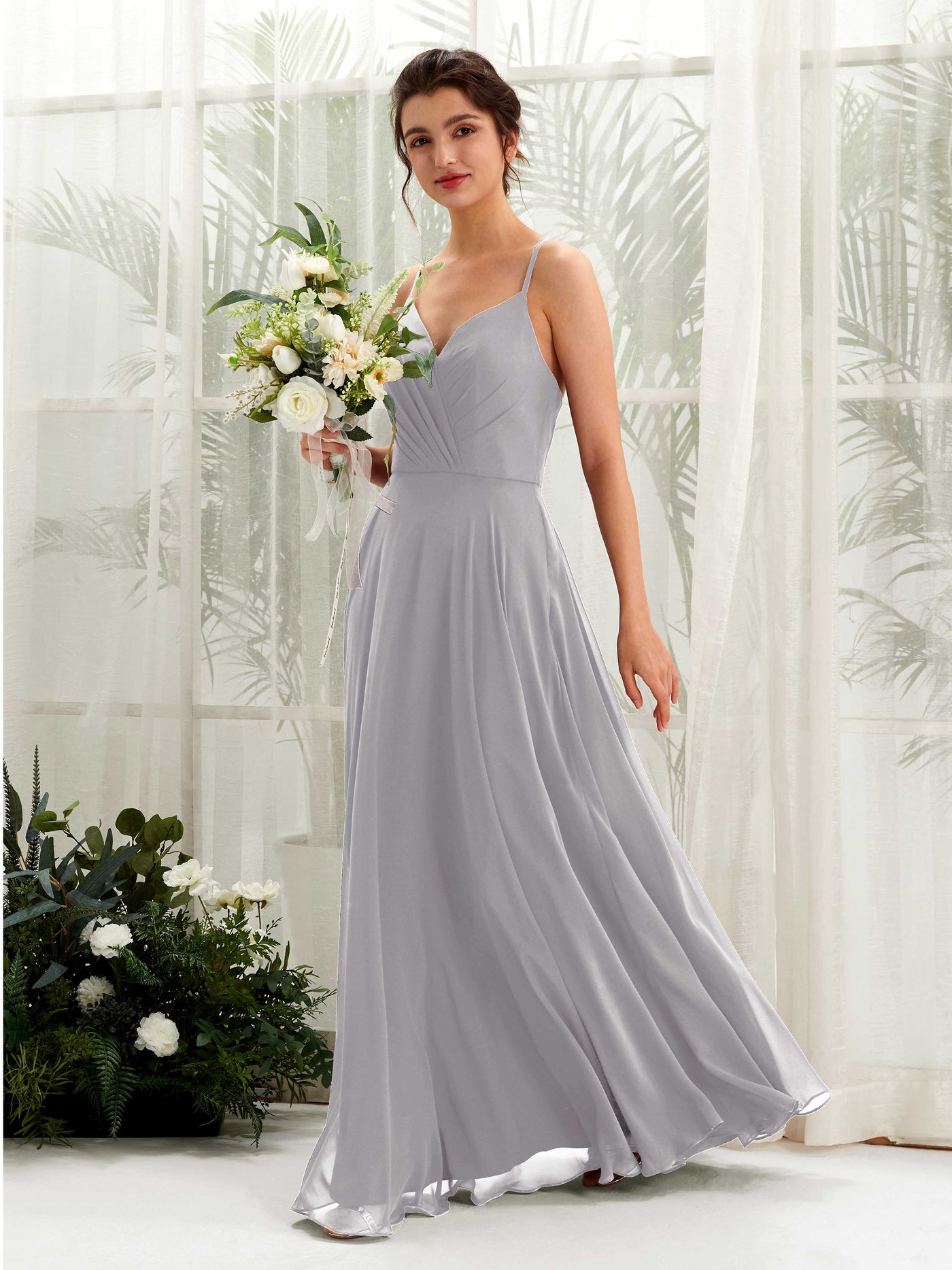 Carlyna A-Linien-Kleid mit V-Ausschnitt und Spaghettiträgern bodenlanges Brautjungfernkleid Taube #farbe_taube