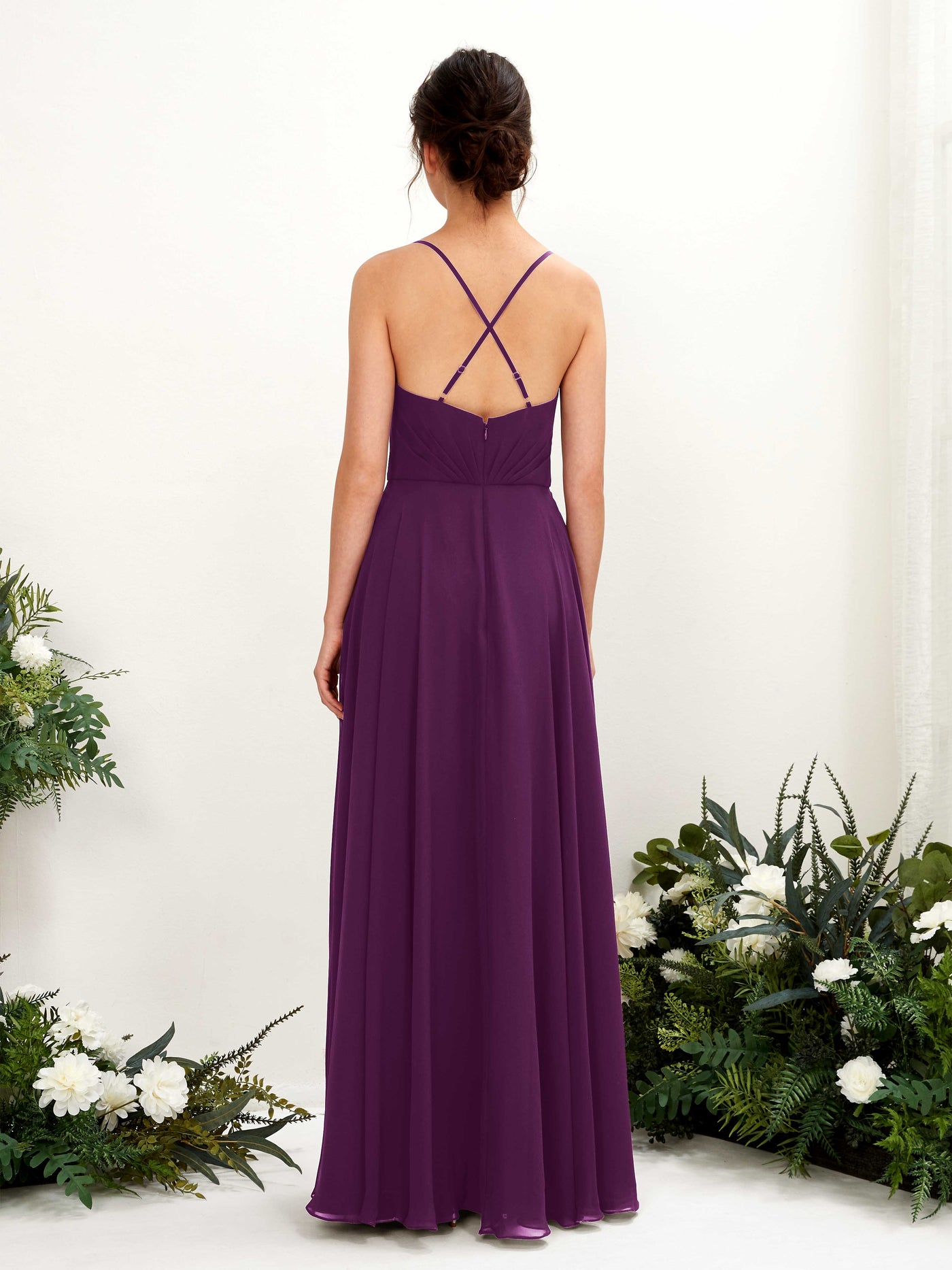 Carlyna A-Linien-Kleid mit V-Ausschnitt und Spaghettiträgern bodenlanges Brautjungfernkleid Traube #farbe_traube