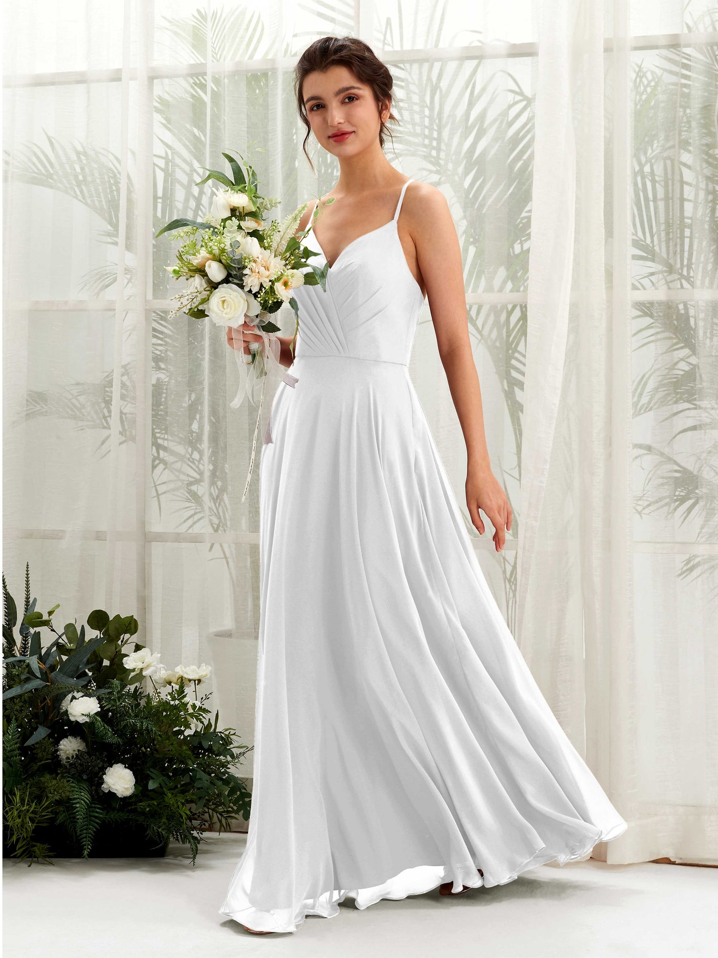 Carlyna A-Linien-Kleid mit V-Ausschnitt und Spaghettiträgern bodenlanges Brautjungfernkleid Weiß #farbe_wei