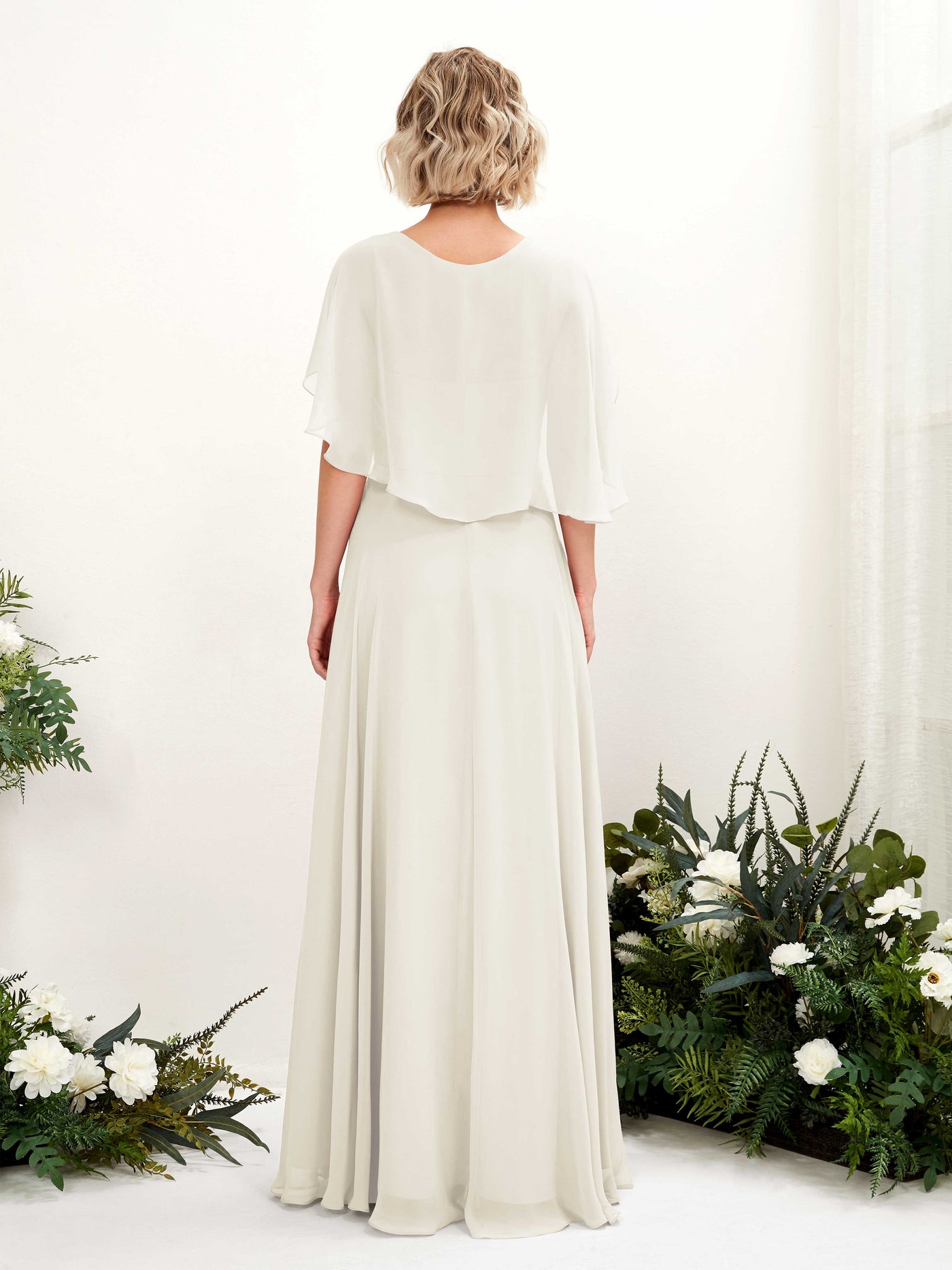 Carlyna A-Linien-Kleid mit V-Ausschnitt und Umhang-Ärmeln bodenlanges Brautjungfernkleid Elfenbein #farbe_elfenbein
