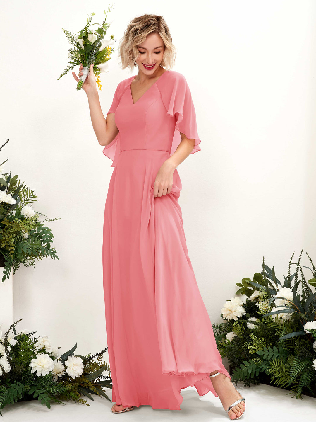 Carlyna A-Linien-Kleid mit V-Ausschnitt und Umhang-Ärmeln bodenlanges Brautjungfernkleid Korallenrosa 