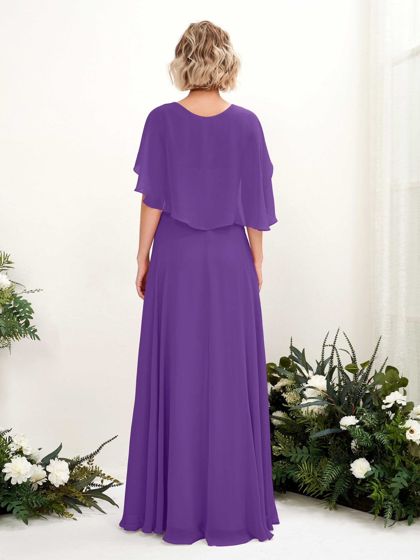 Carlyna A-Linien-Kleid mit V-Ausschnitt und Umhang-Ärmeln bodenlanges Brautjungfernkleid Regency #farbe_regency