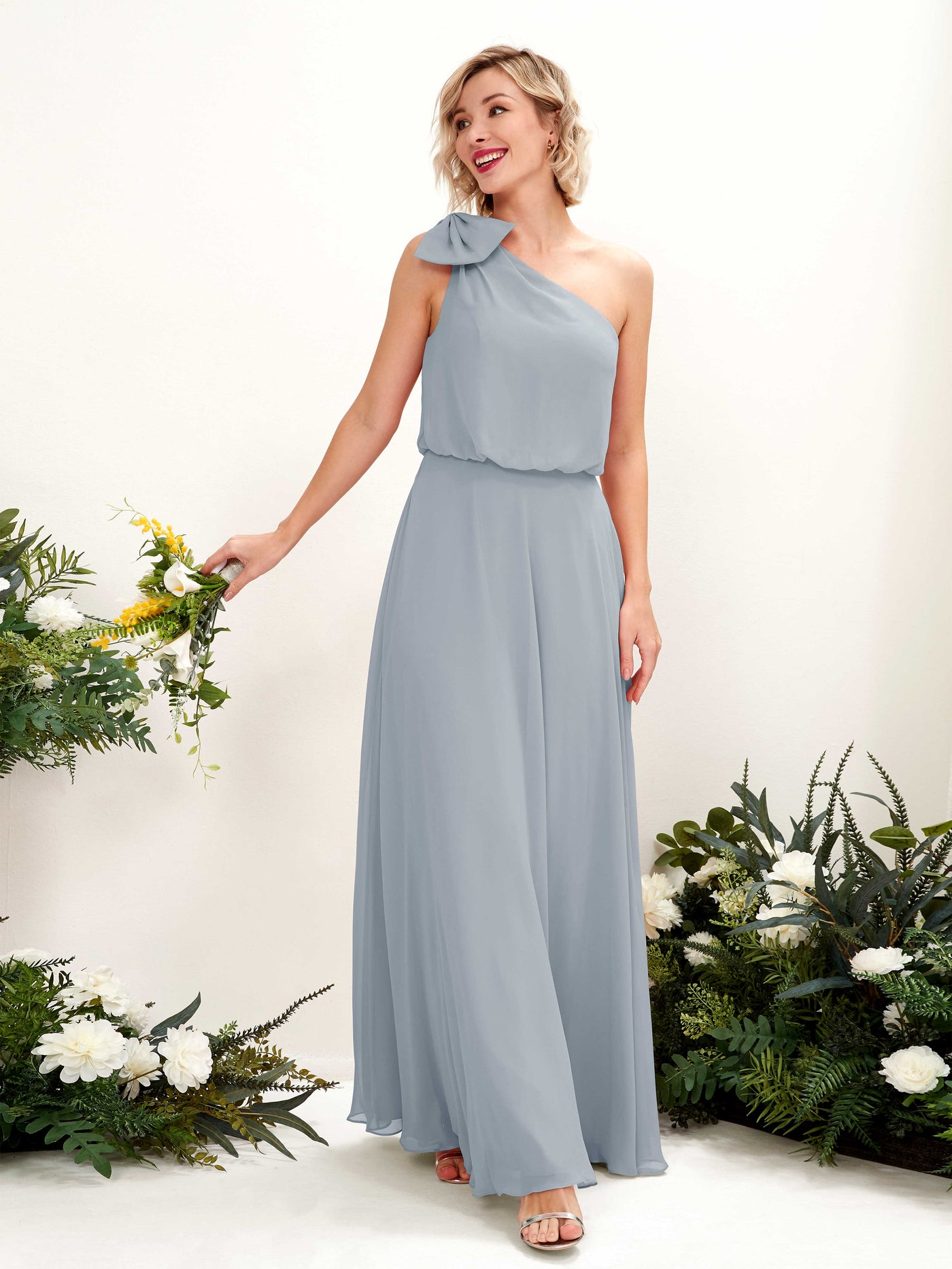 Carlyna A-Linien-Kleid One-Shoulder Bodenlang Brautjungfernkleid Staubiges Blau-Upgrade #farbe_staubiges-blau-upgrade