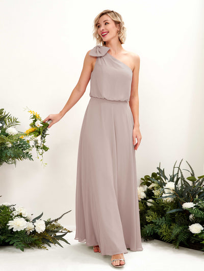Carlyna A-Linien-Kleid One-Shoulder Bodenlang Brautjungfernkleid Taupe #farbe_taupe