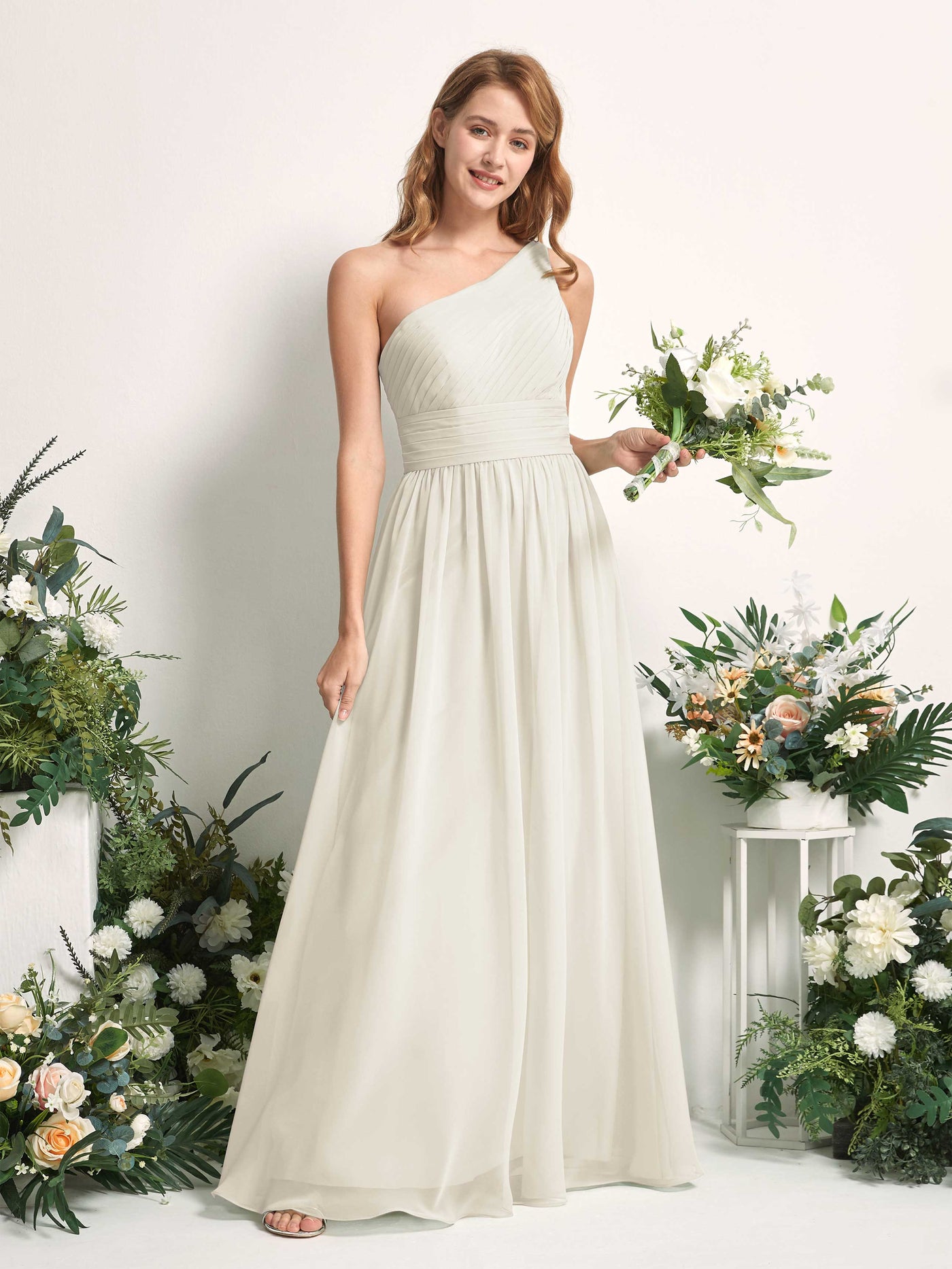 Carlyna A-Linien-Kleid One-Shoulder Bodenlang Chiffon Brautjungfernkleider Elfenbein #farbe_elfenbein