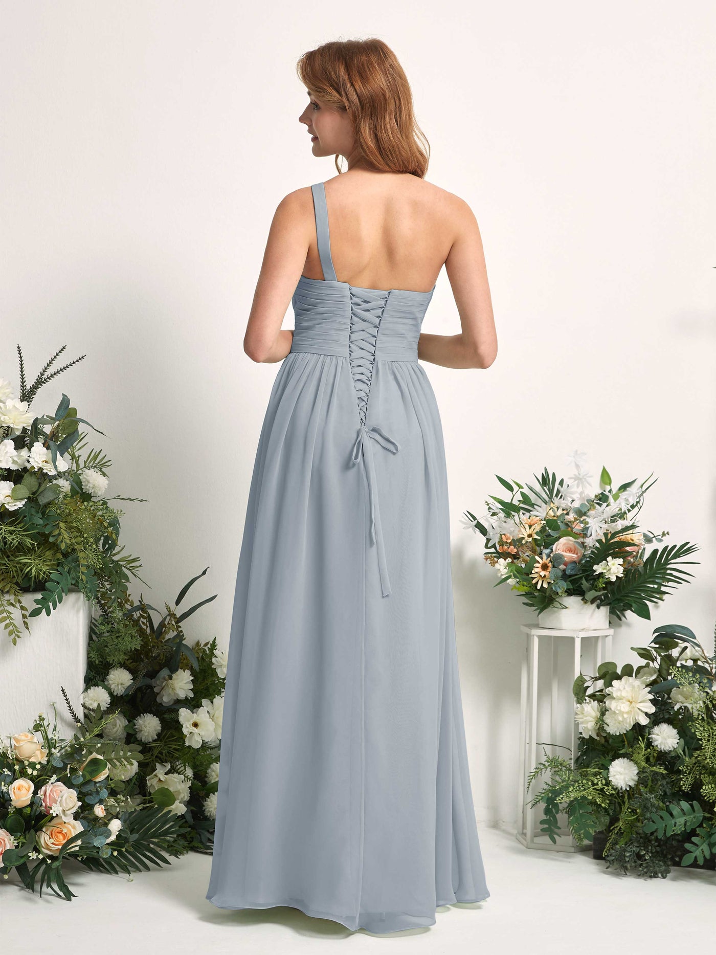 Carlyna A-Linien-Kleid One-Shoulder Bodenlang Chiffon Brautjungfernkleider Staubiges Blau-Upgrade #farbe_staubiges-blau-upgrade