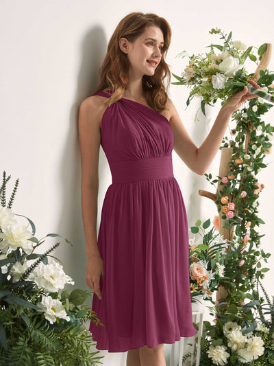 Carlyna A-Linien-Kleid One-Shoulder knielang gerafft aus Chiffon Brautjungfernkleider Chianti #farbe_chianti
