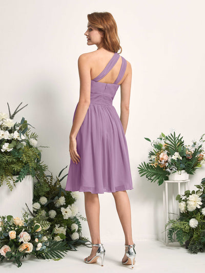 Carlyna A-Linien-Kleid One-Shoulder knielang gerafft aus Chiffon Brautjungfernkleider Orchideen-Nebel #farbe_orchideen-nebel