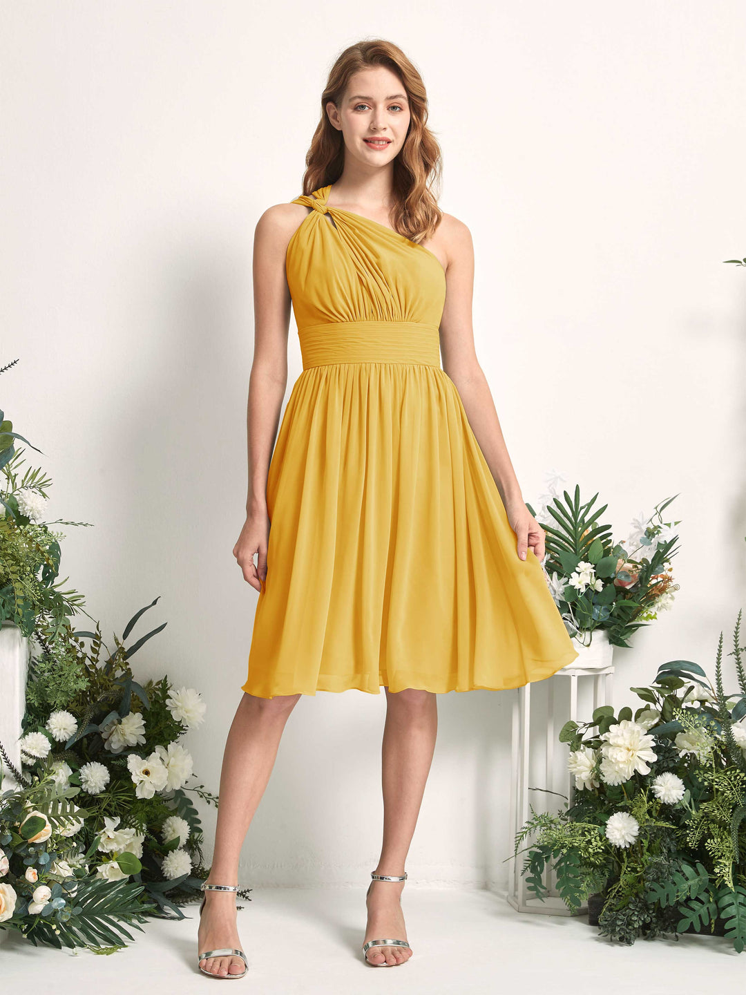 Carlyna A-Linien-Kleid One-Shoulder knielang gerafft aus Chiffon Brautjungfernkleider Senfgelb 