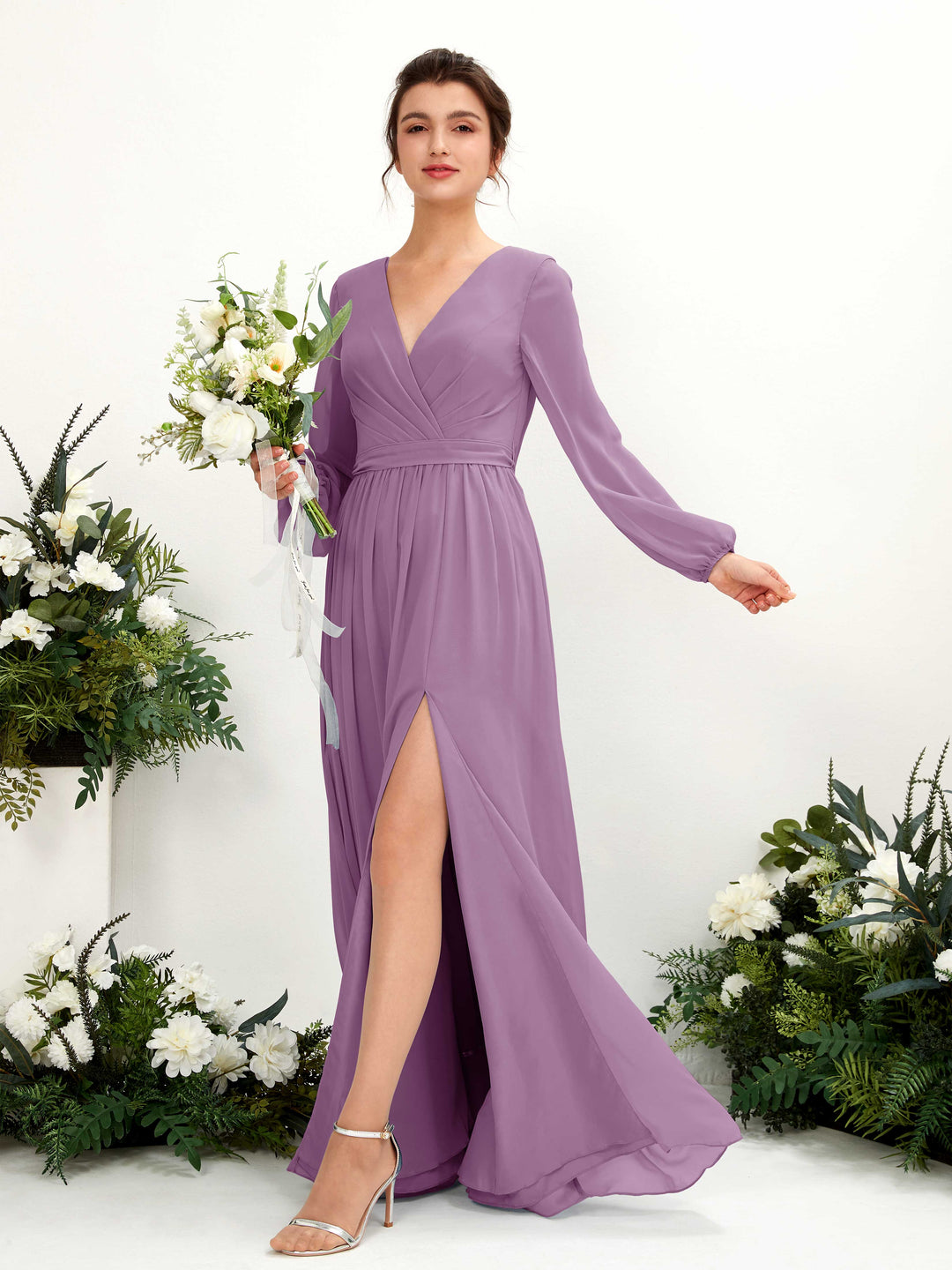 Carlyna A-Linien-Kleid V-Ausschnitt Beinschlitz Langarm Bodenlang Brautjungfernkleider Orchideen-Nebel 