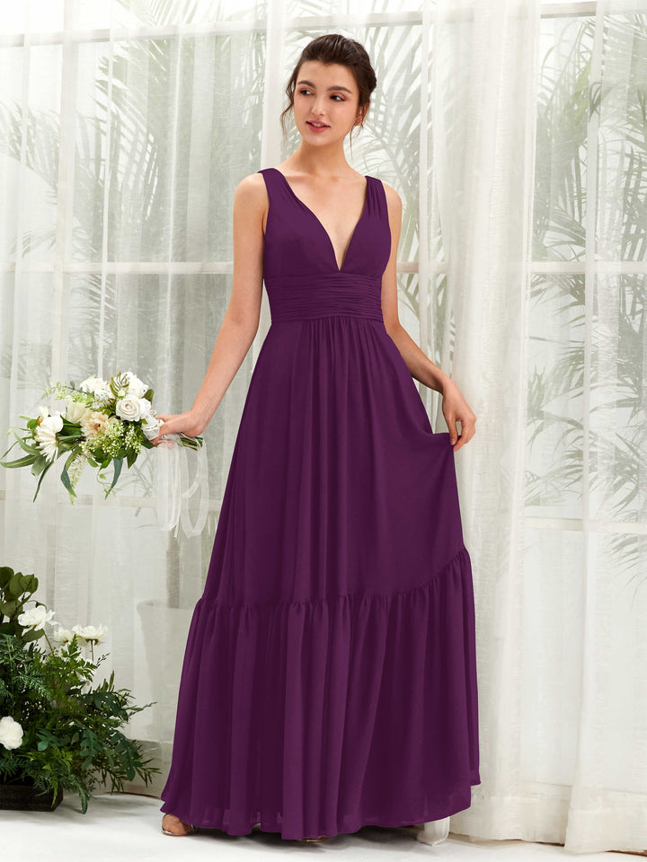Carlyna A-Linien-Kleid V-Ausschnitt Bodenlang Brautjungfernkleid Traube 