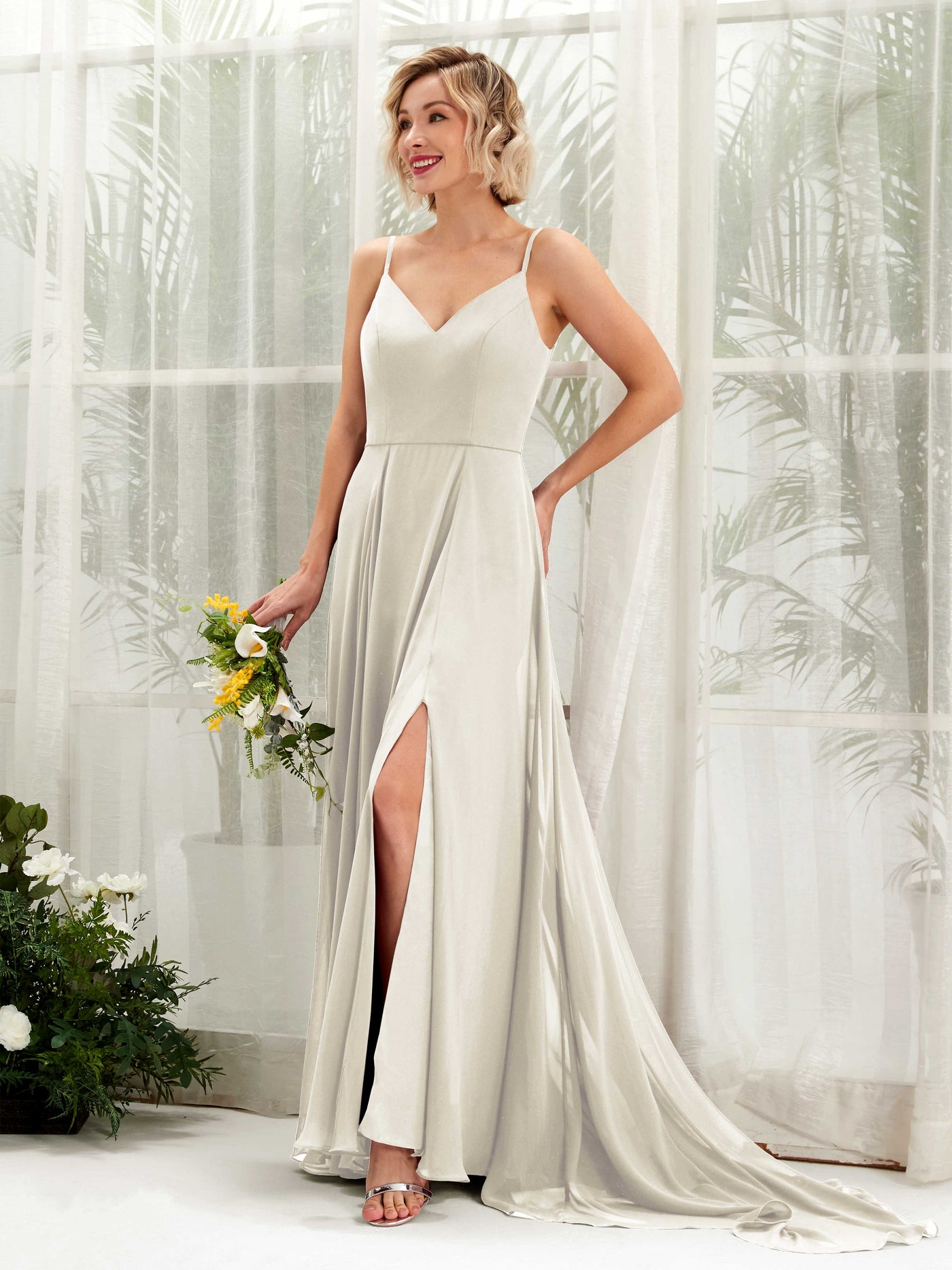 Carlyna A-Linien-Kleid V-Ausschnitt Bodenlang Chiffon Brautjungfernkleid Elfenbein #farbe_elfenbein